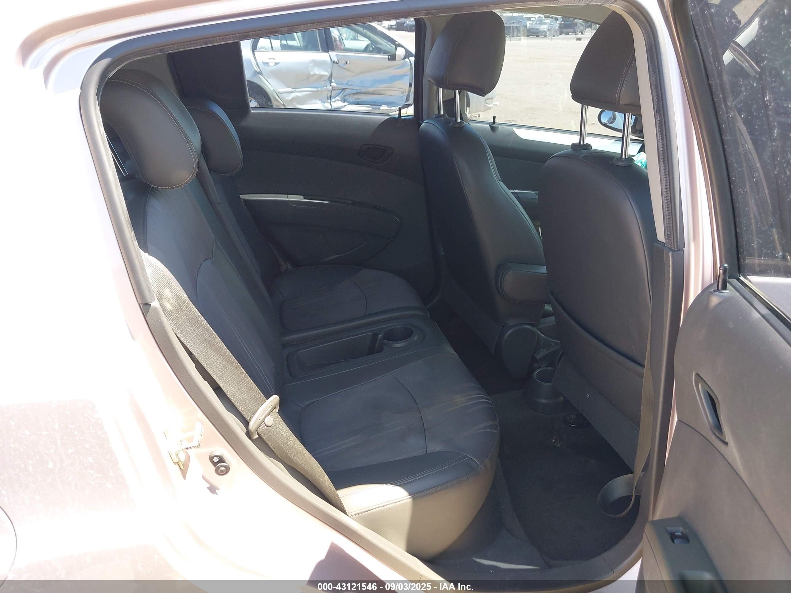 CHEVROLET SPARK image 8