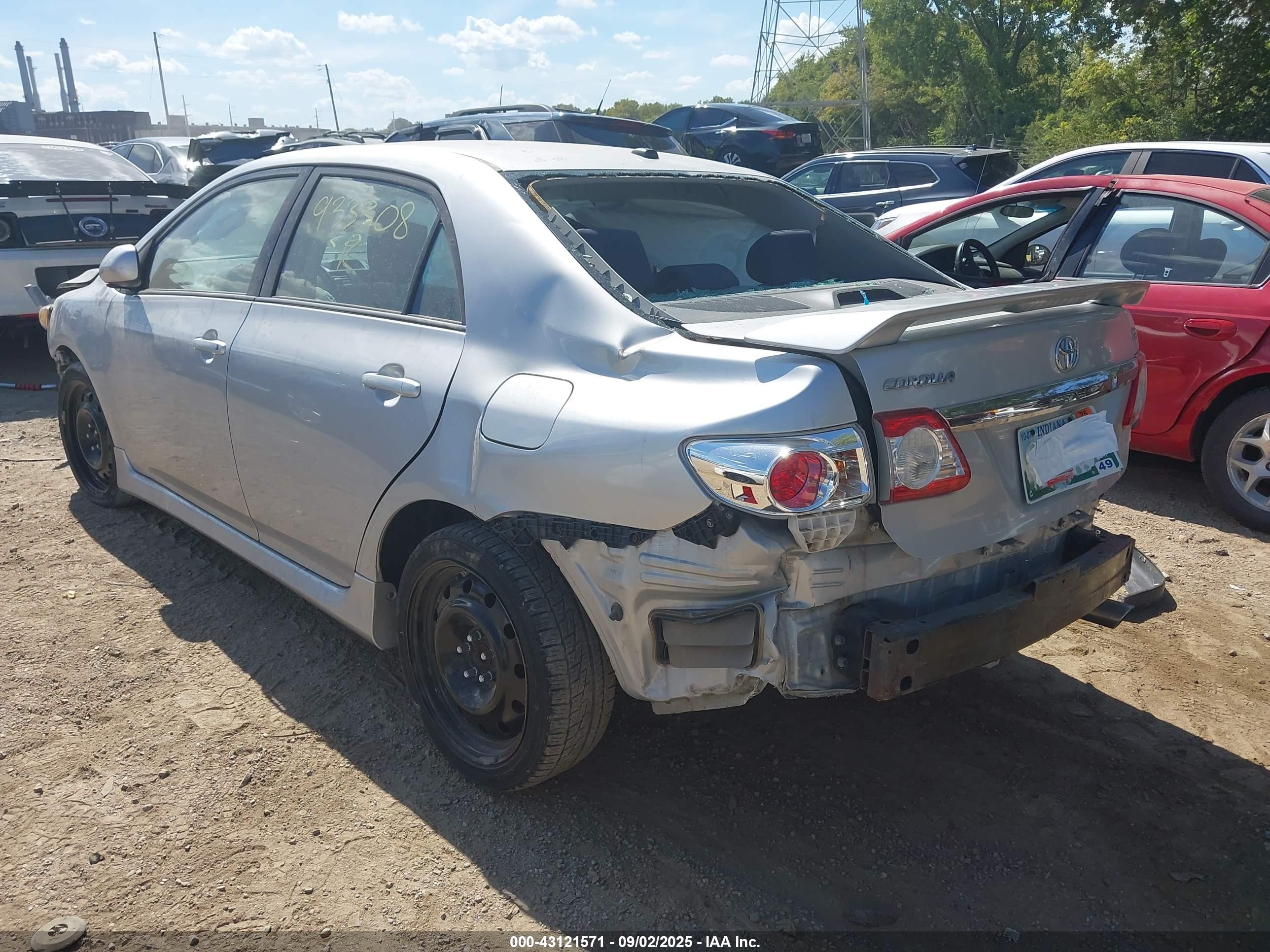 TOYOTA COROLLA image 3