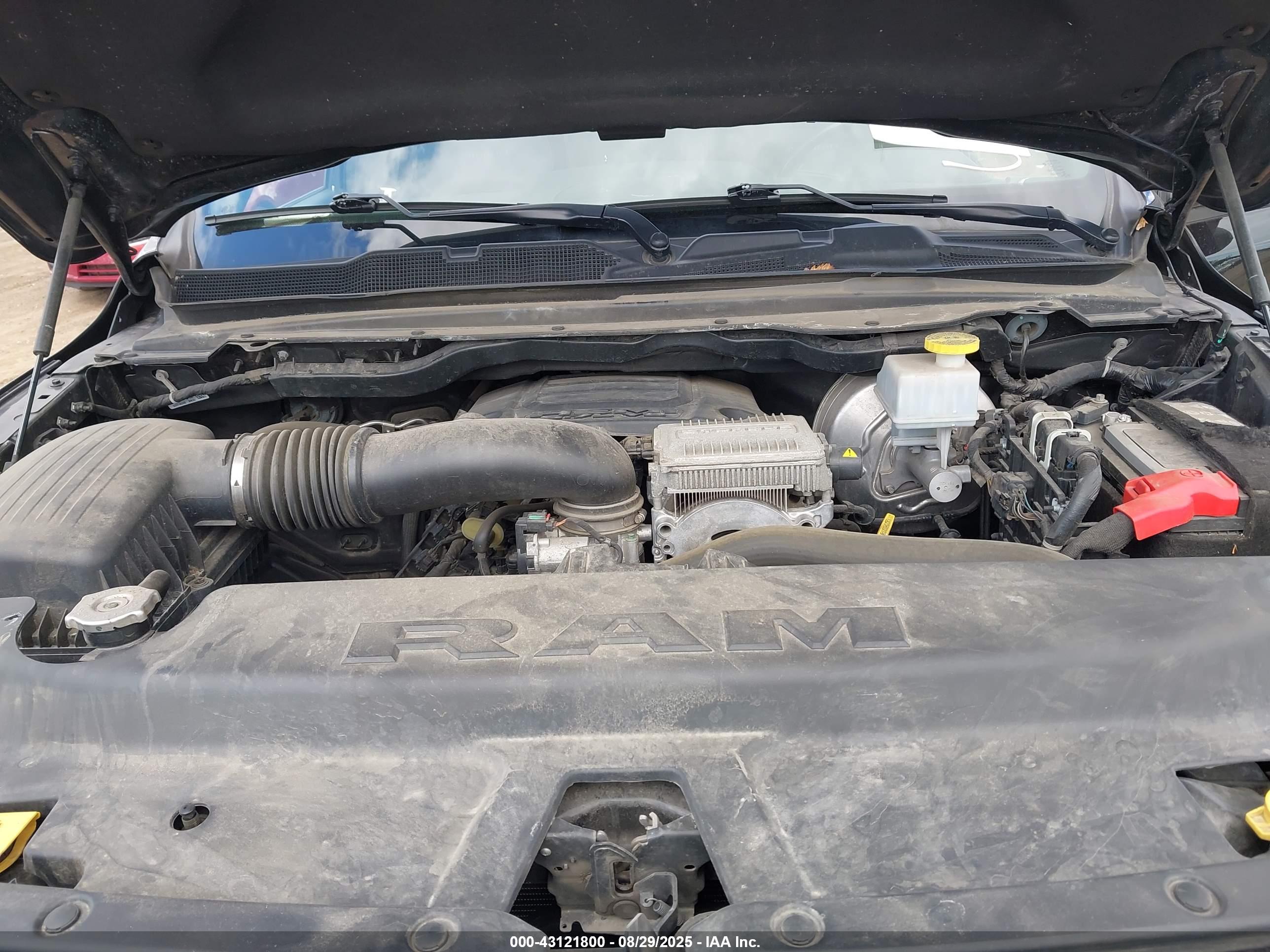 RAM 1500 image 10