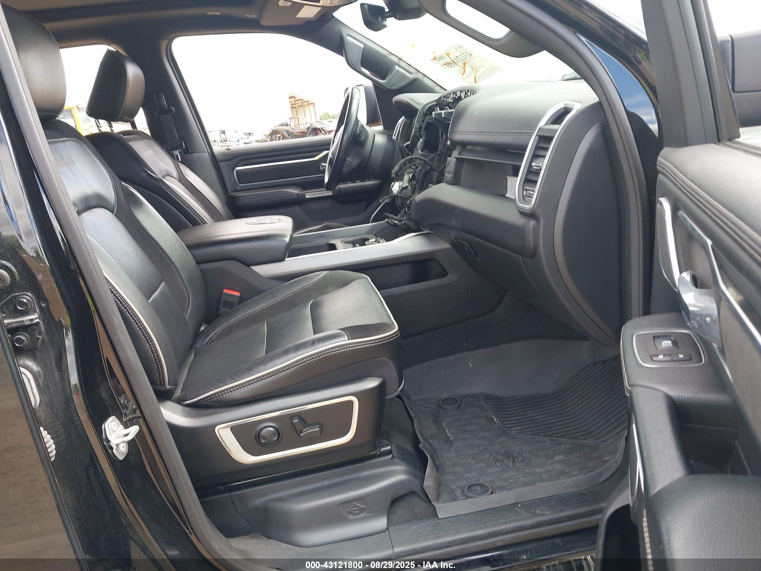 RAM 1500 image 5