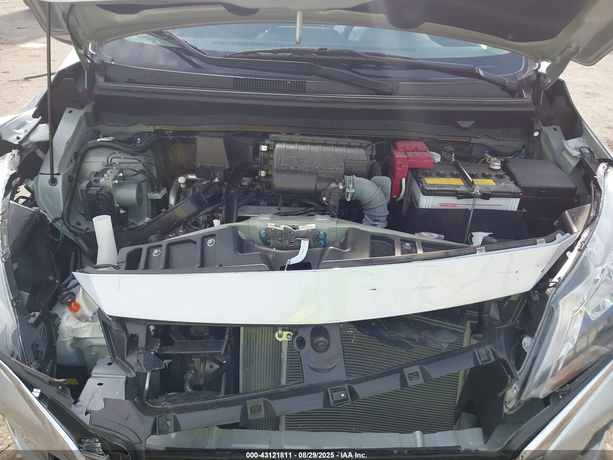 MITSUBISHI MIRAGE image 10