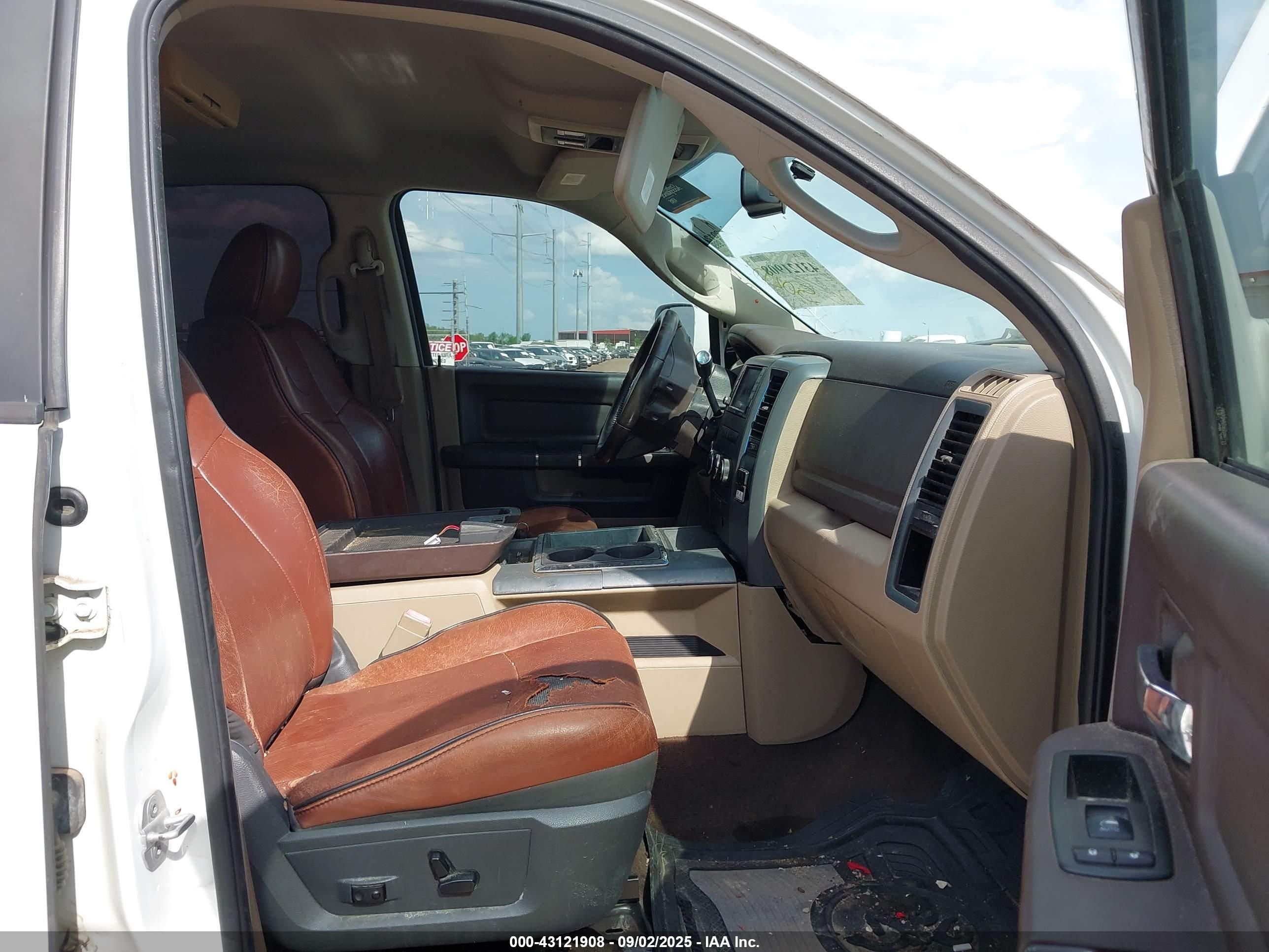 RAM 2500 image 5
