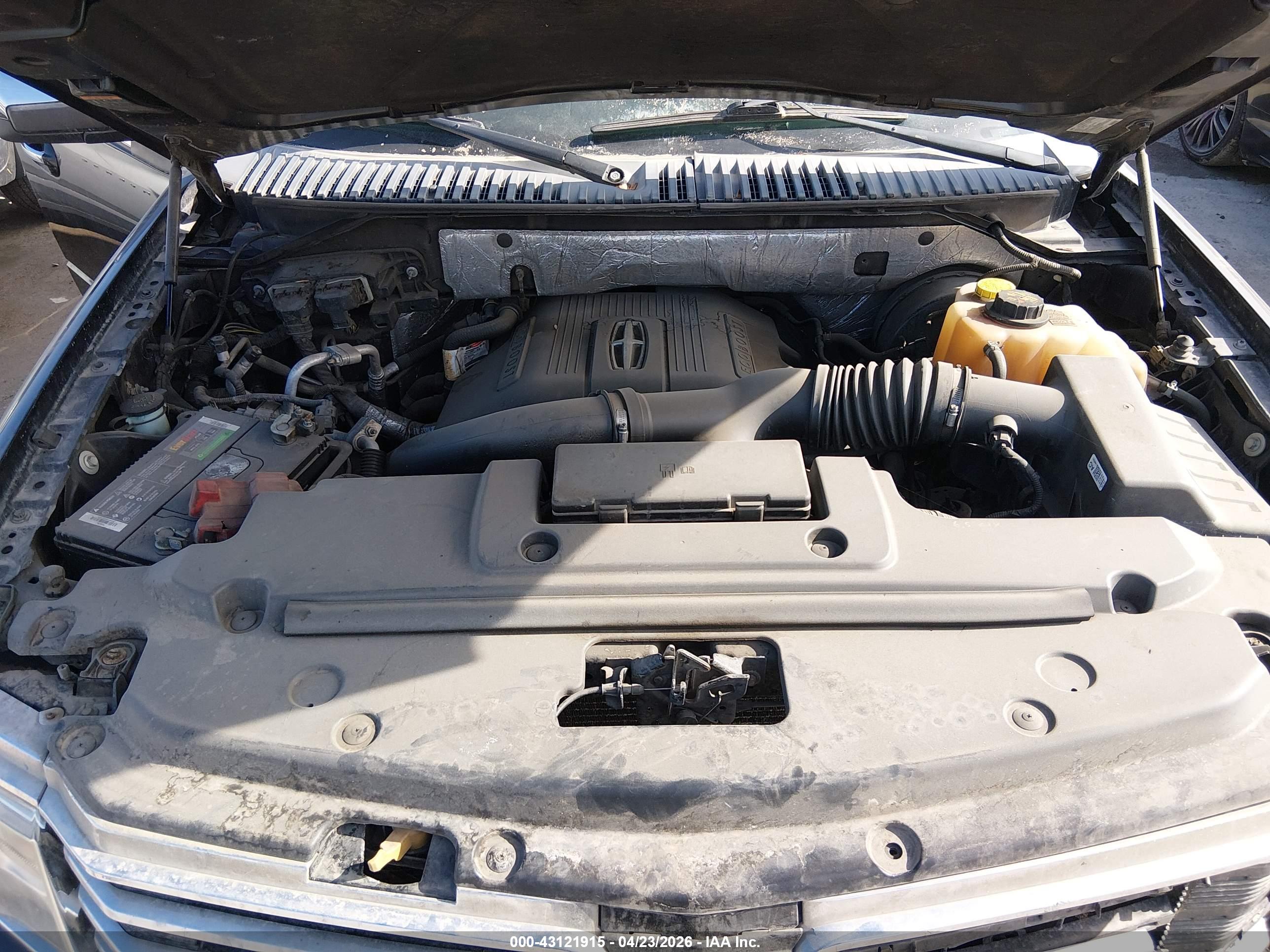 LINCOLN NAVIGATOR image 10