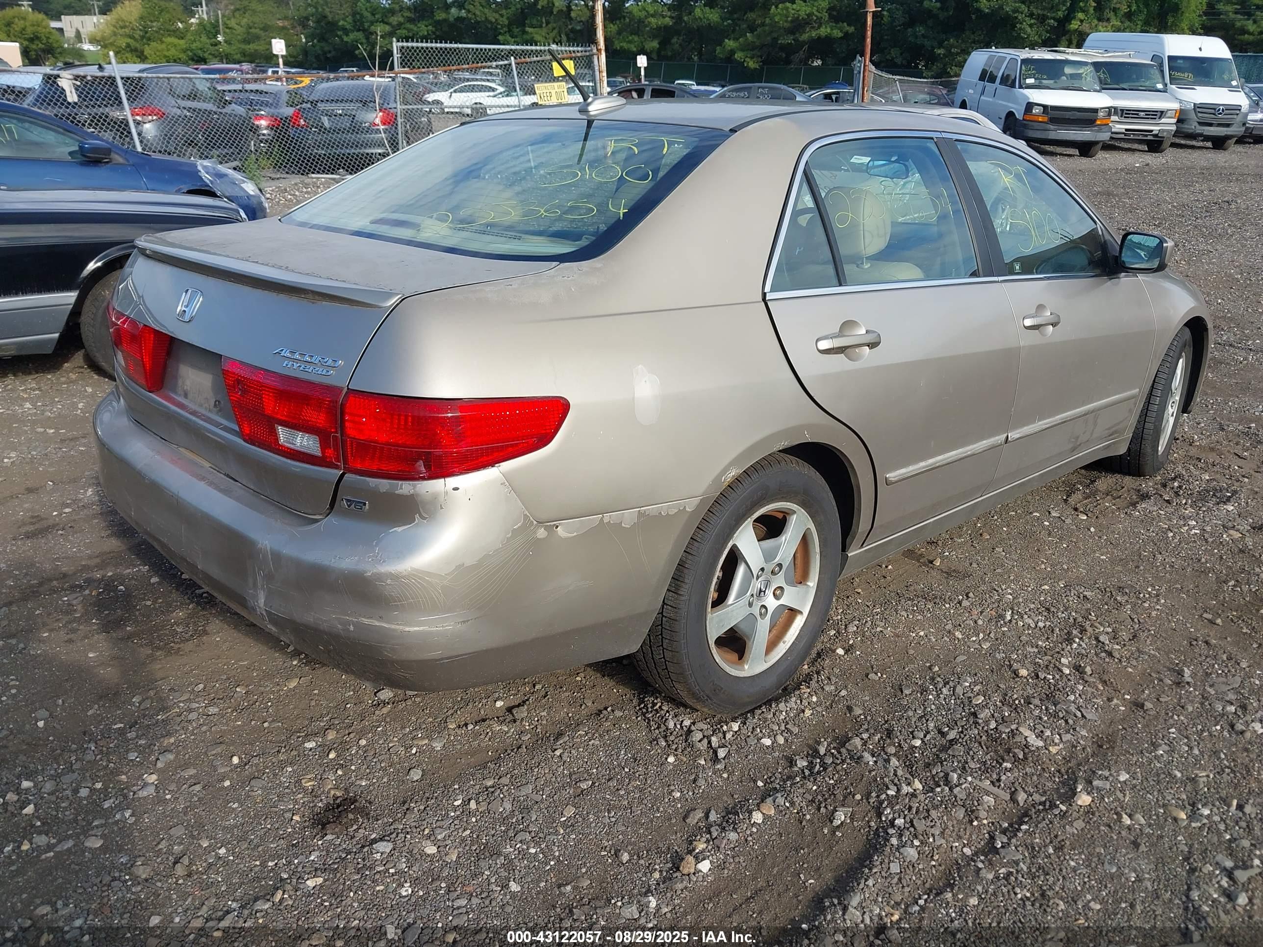 HONDA ACCORD image 4