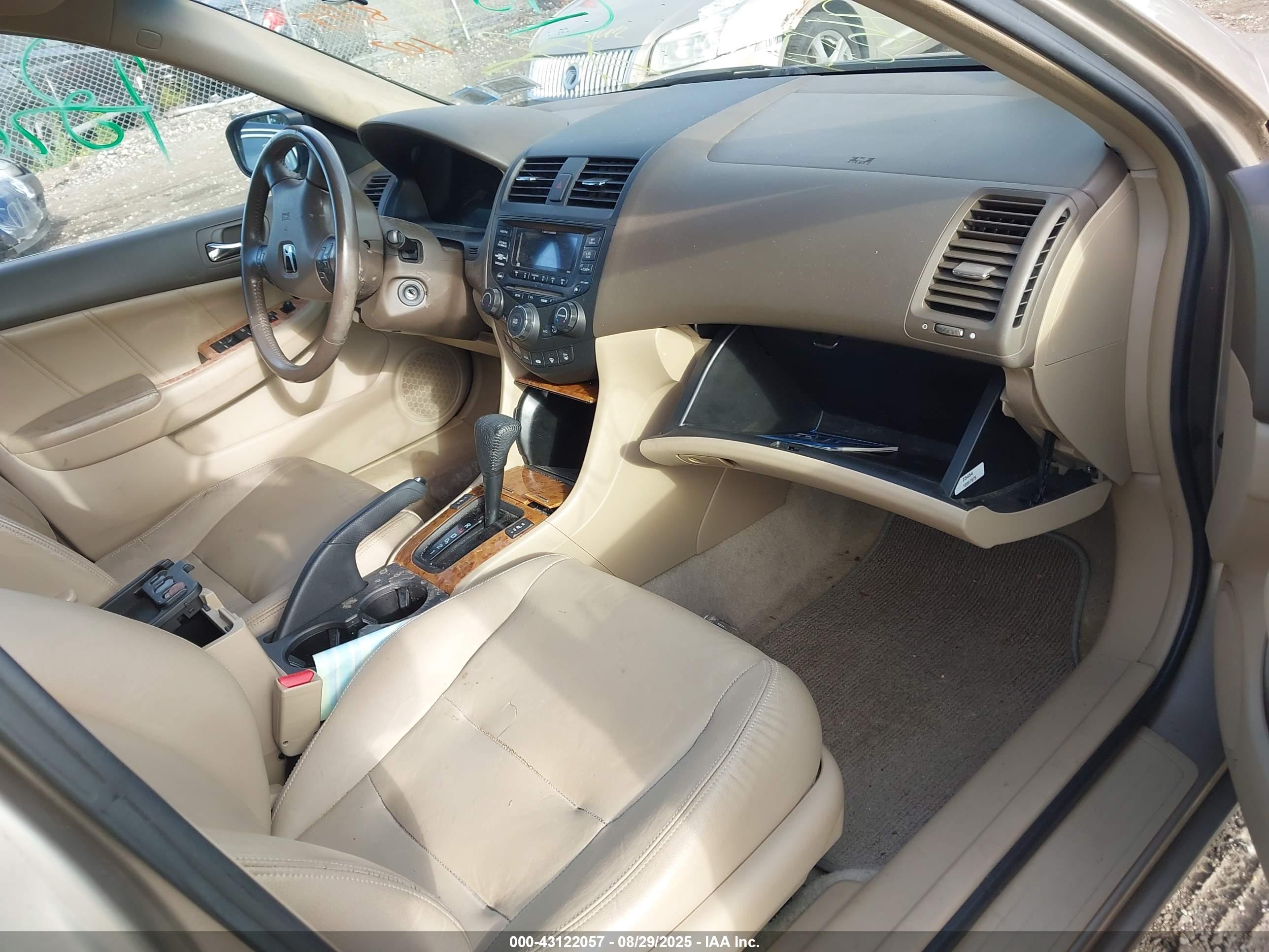 HONDA ACCORD image 5