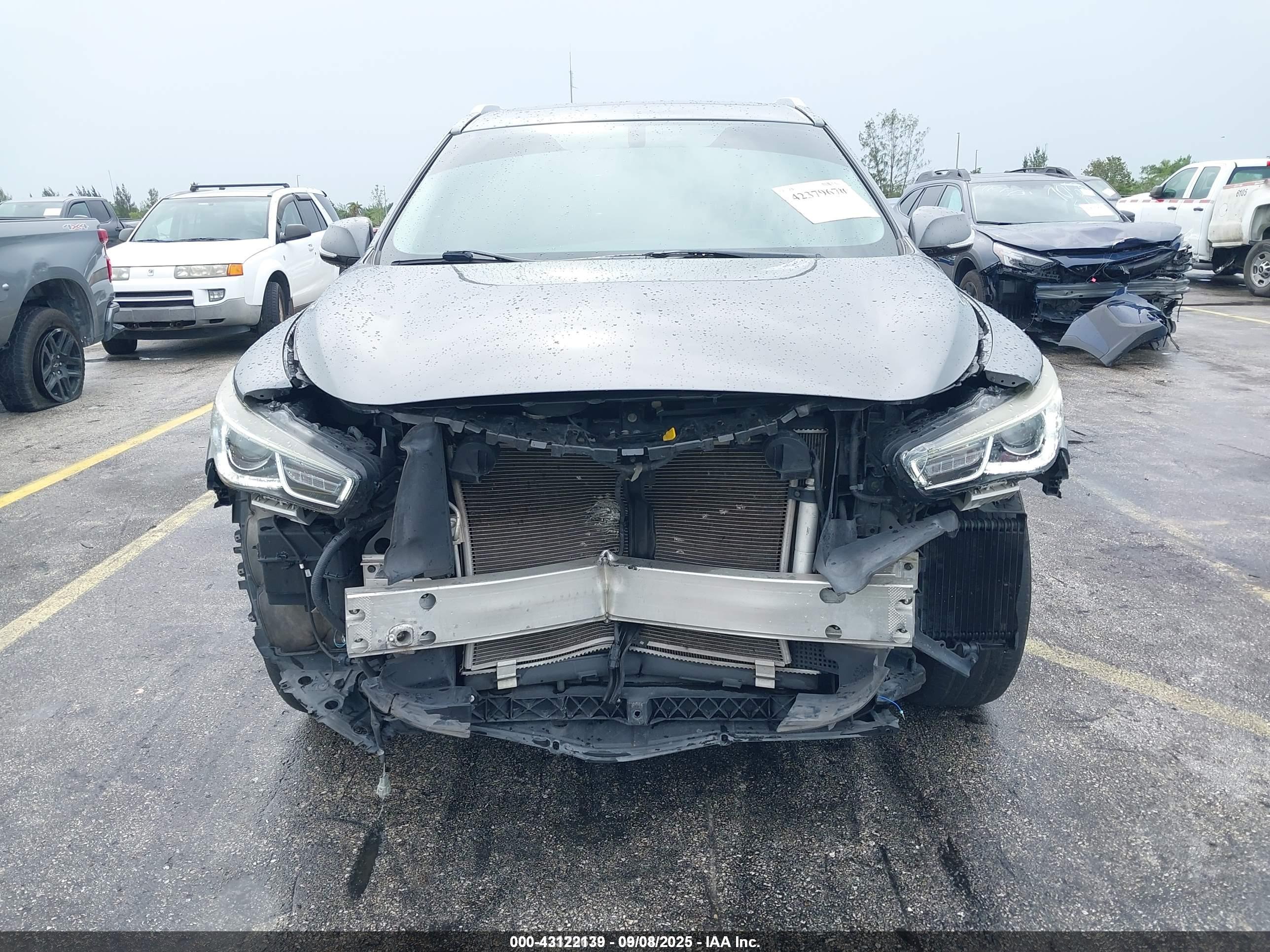 INFINITI QX60 image 6