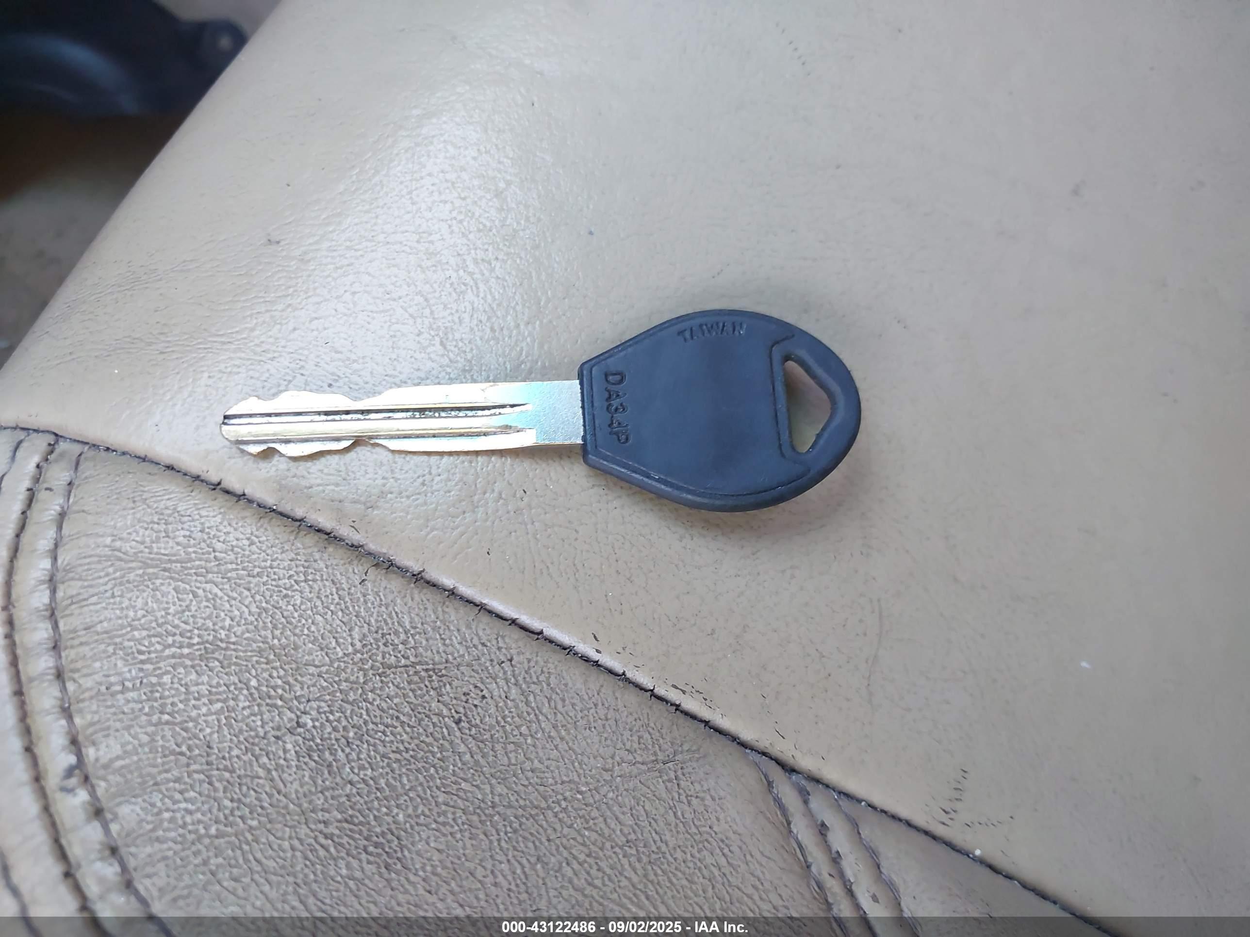 SUBARU FORESTER image 11