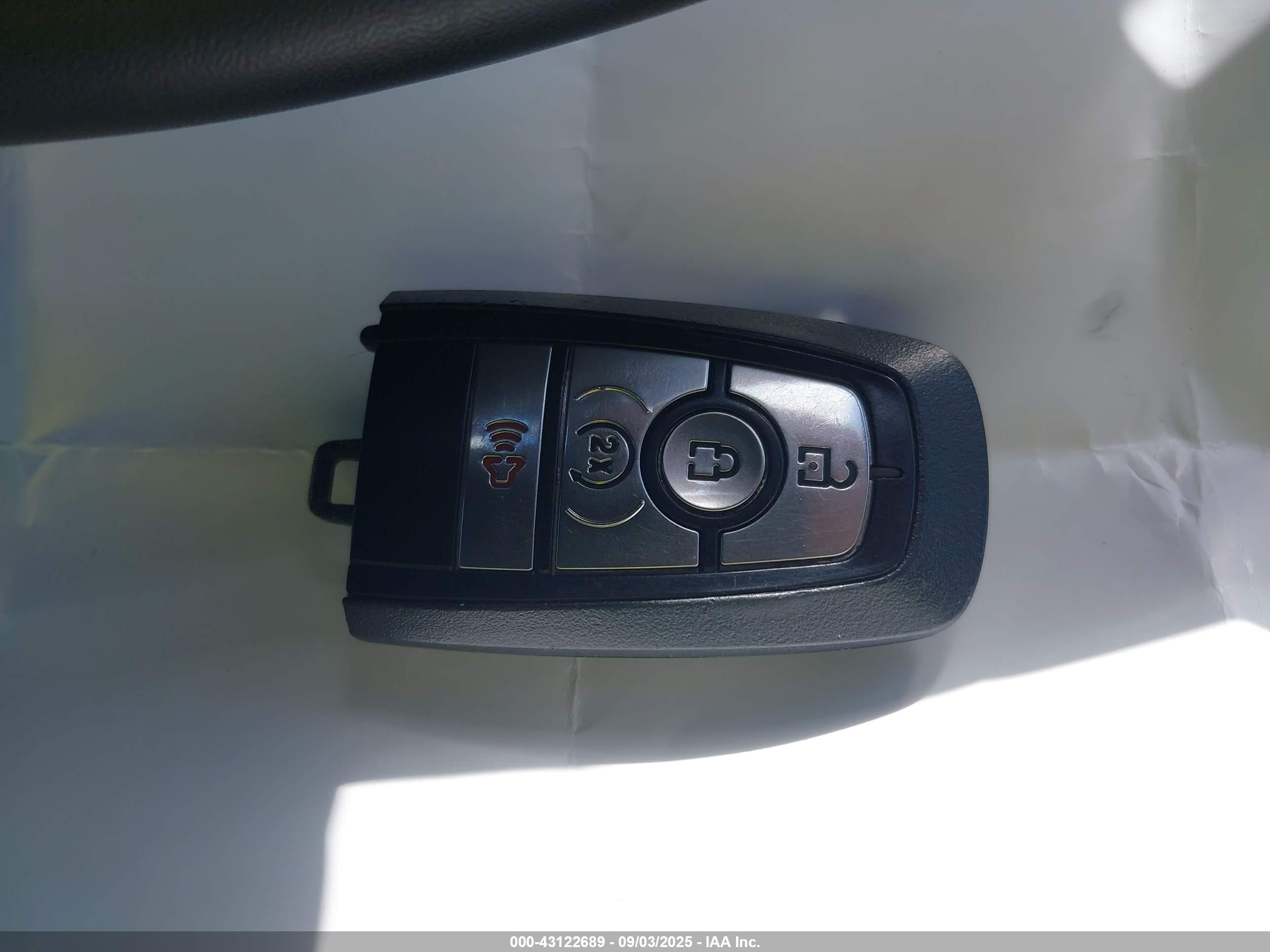 FORD ESCAPE image 11