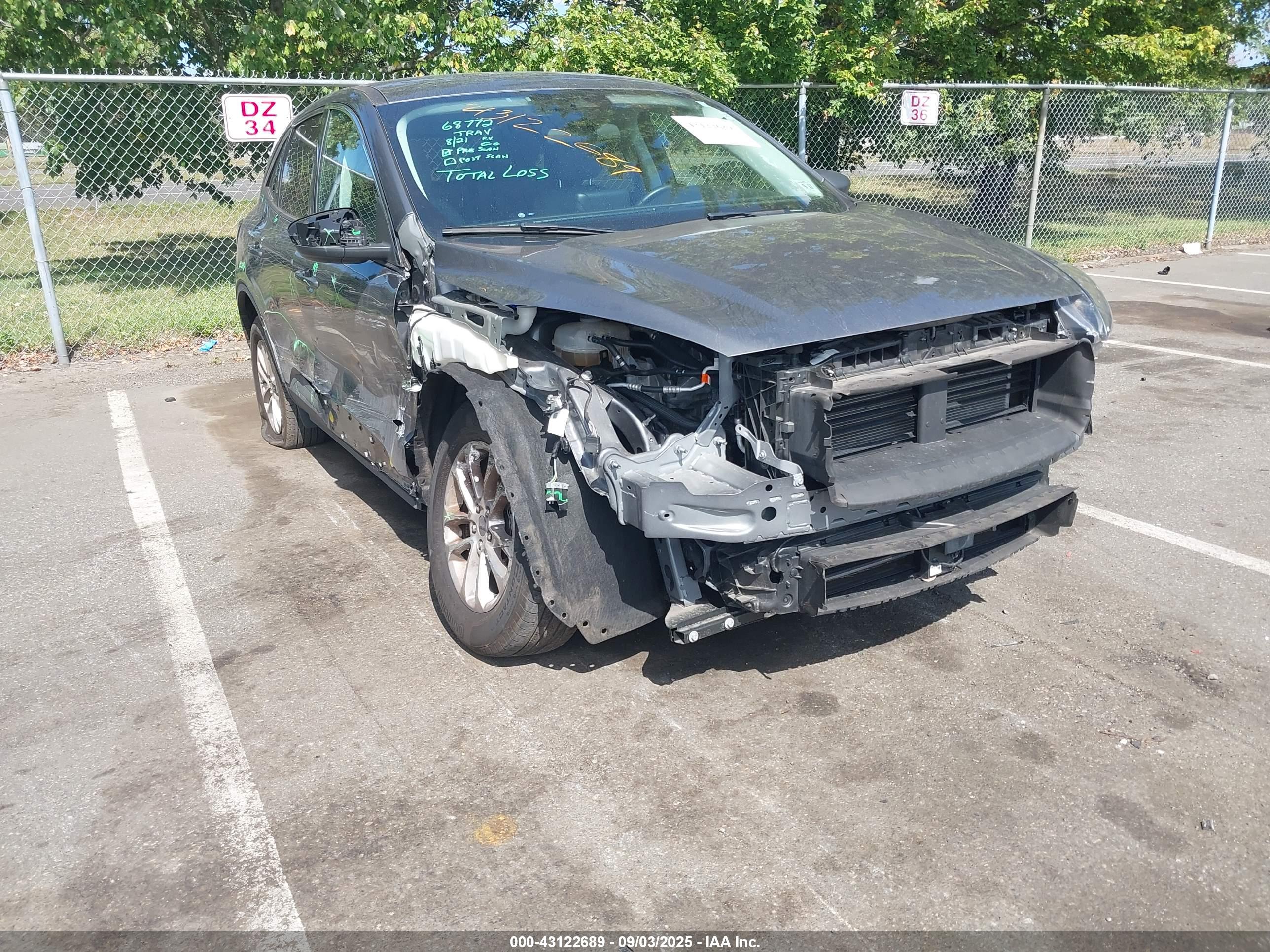 FORD ESCAPE image 6