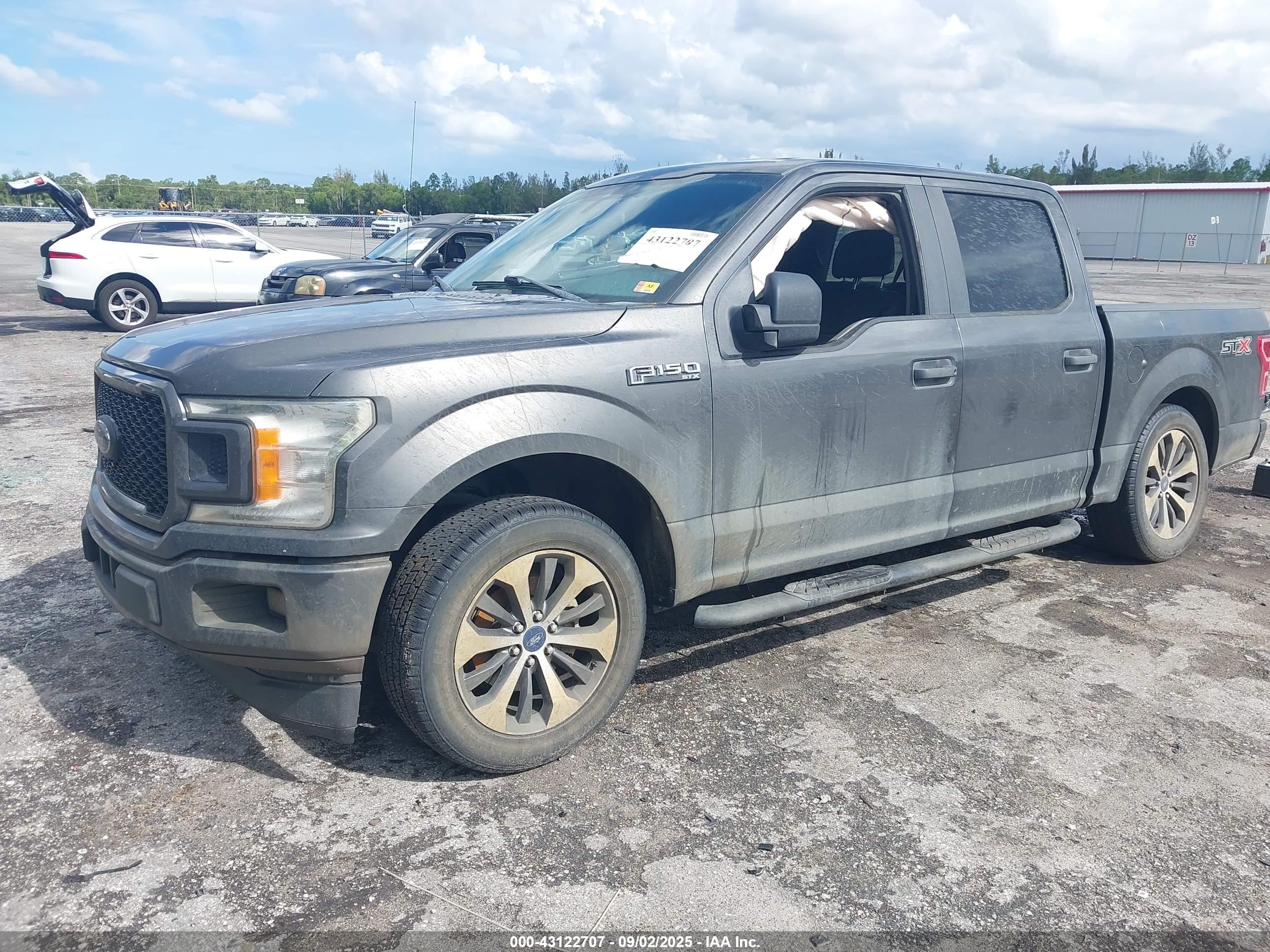 FORD F-150 image 2