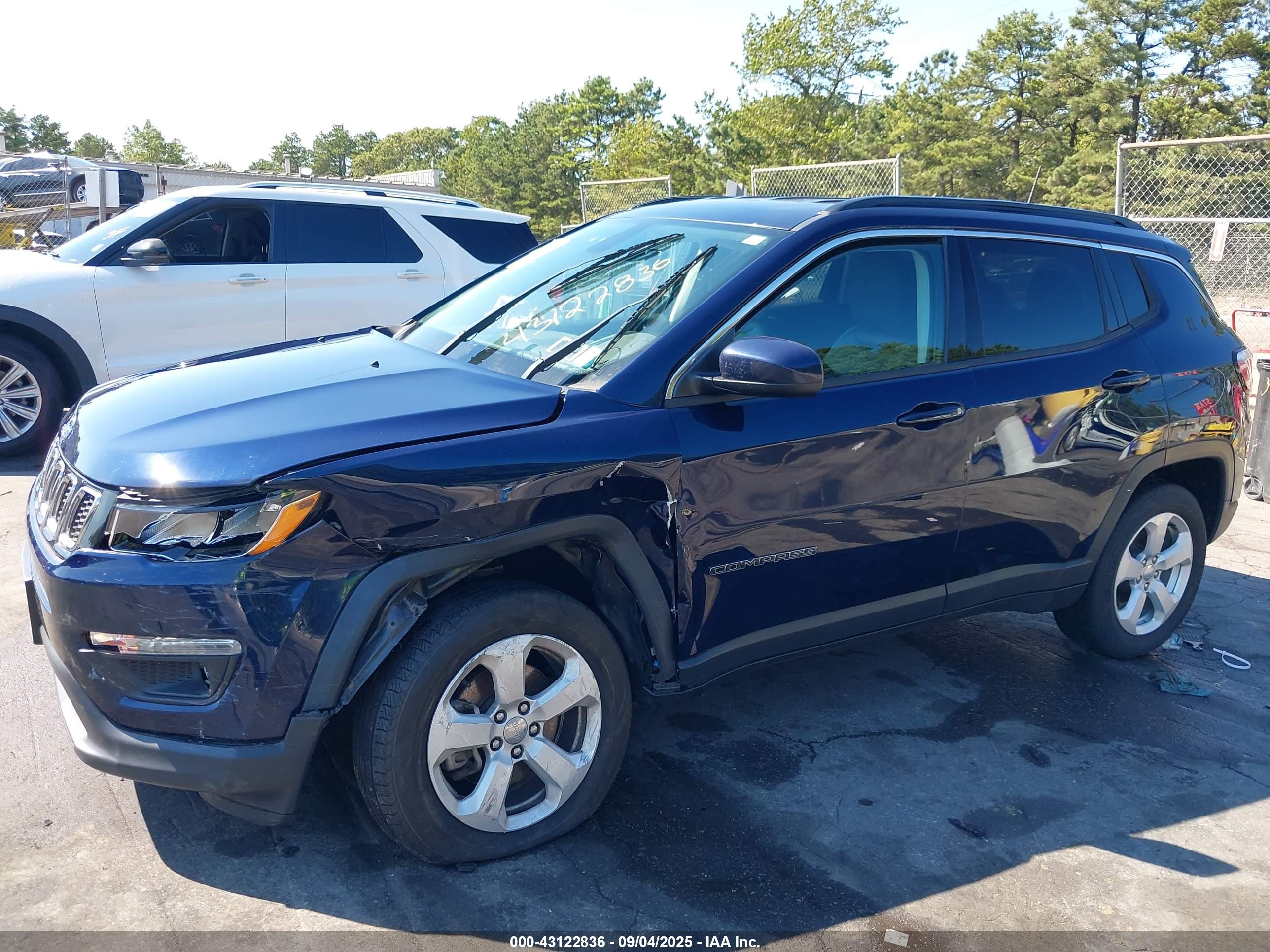 JEEP COMPASS image 6