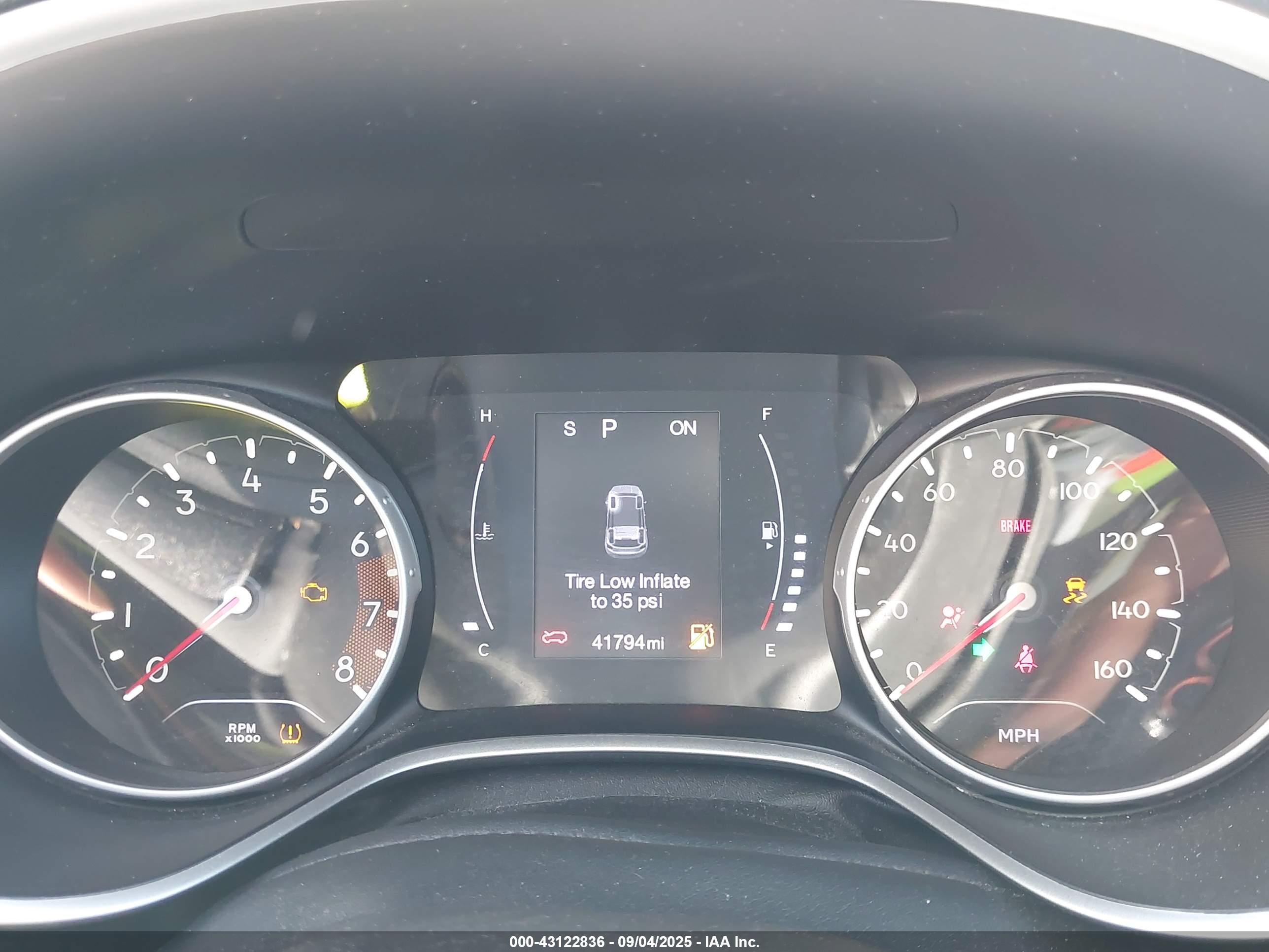 JEEP COMPASS image 7