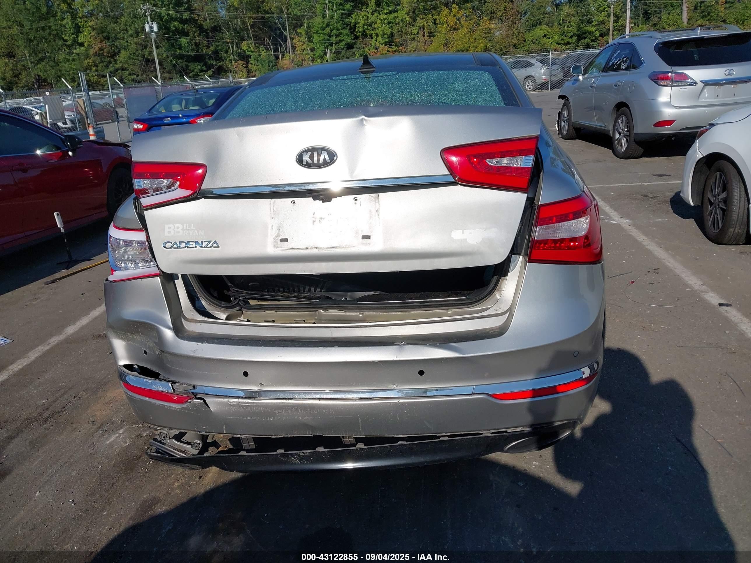 KIA CADENZA image 6