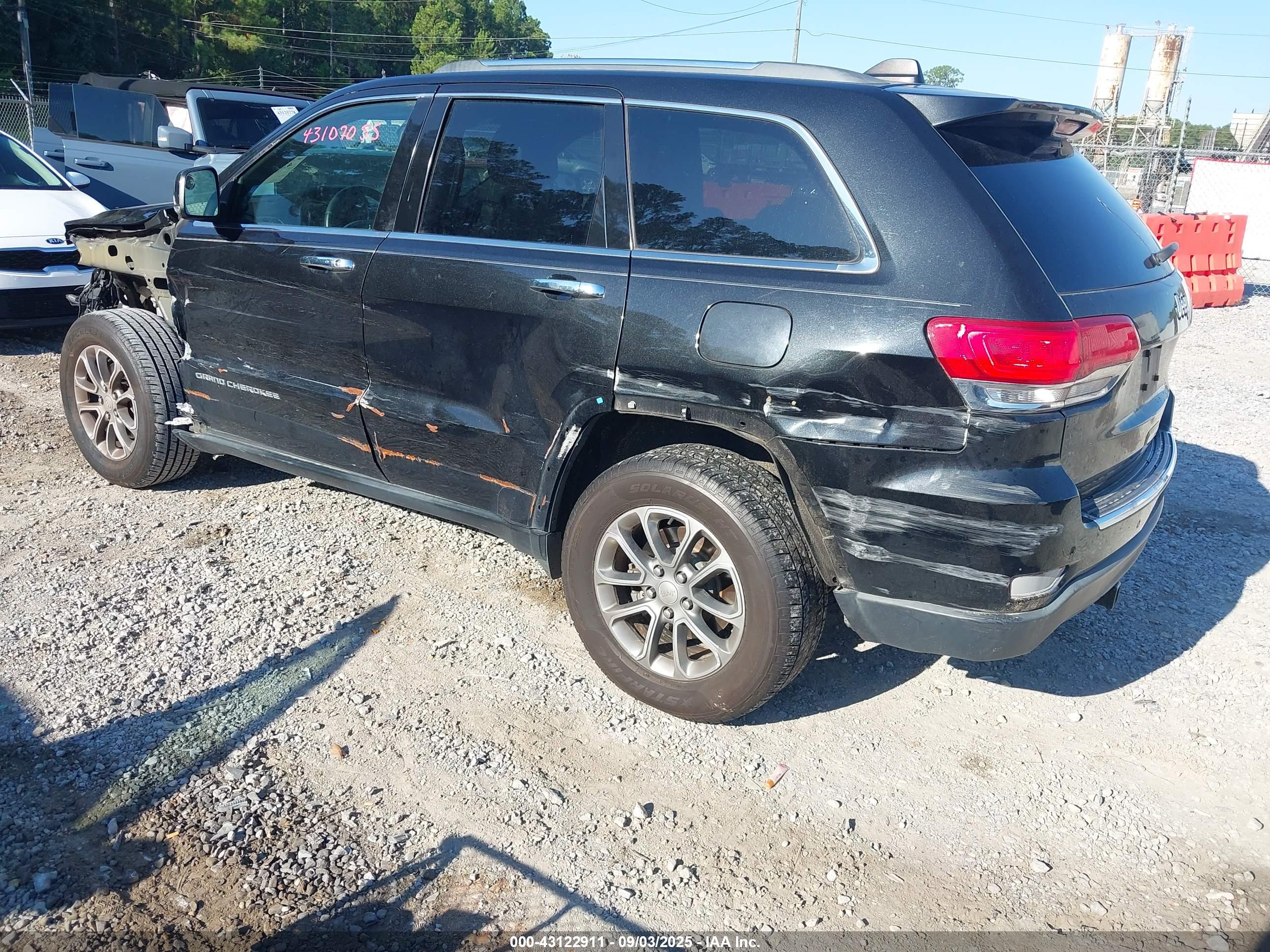 JEEP GRAND image 3