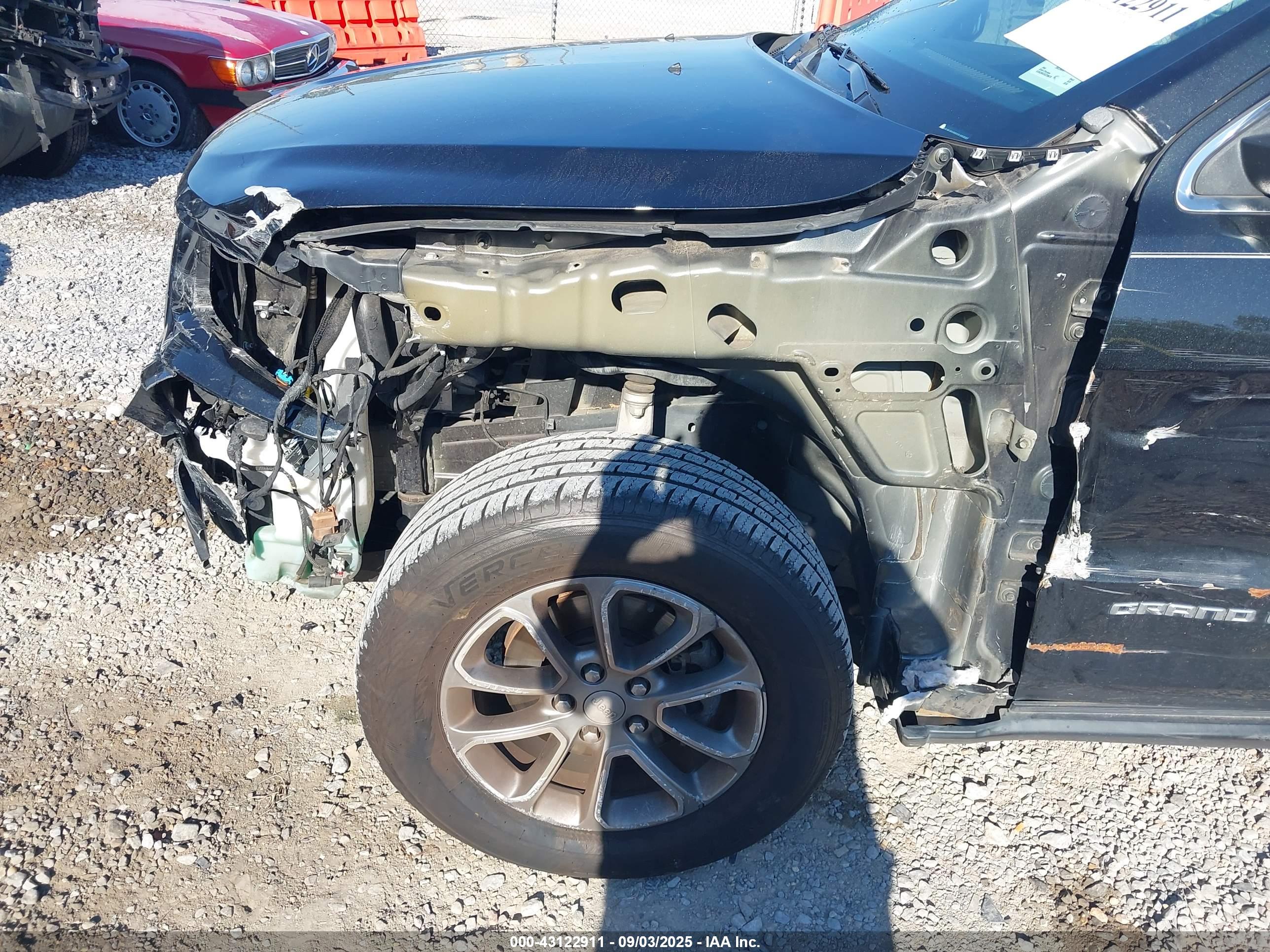 JEEP GRAND image 6