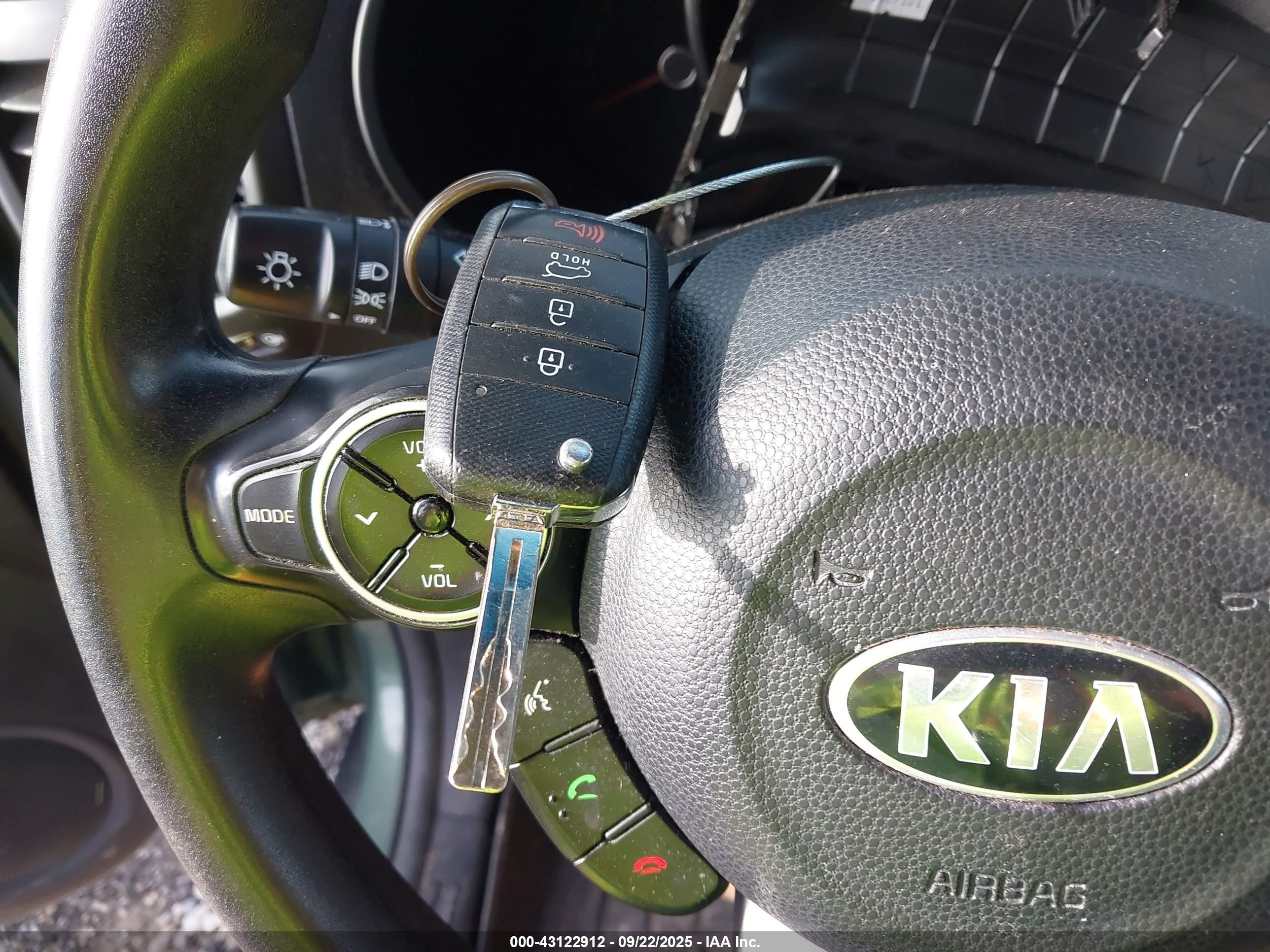KIA SOUL image 11