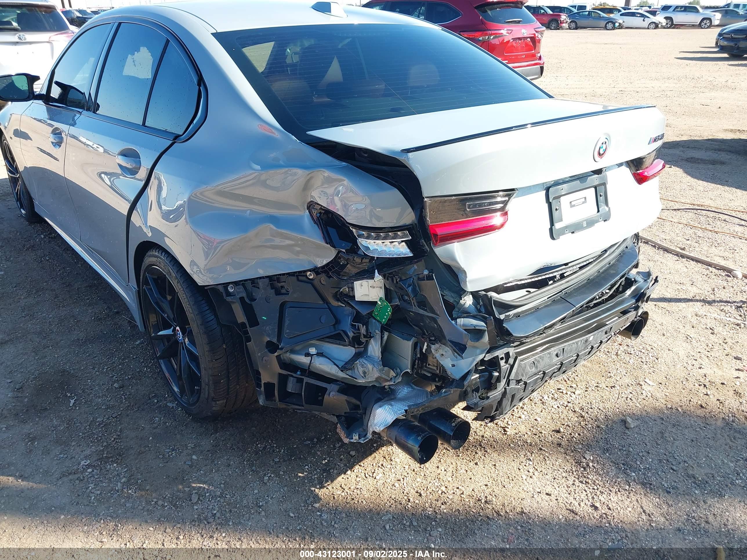 BMW 3 image 6