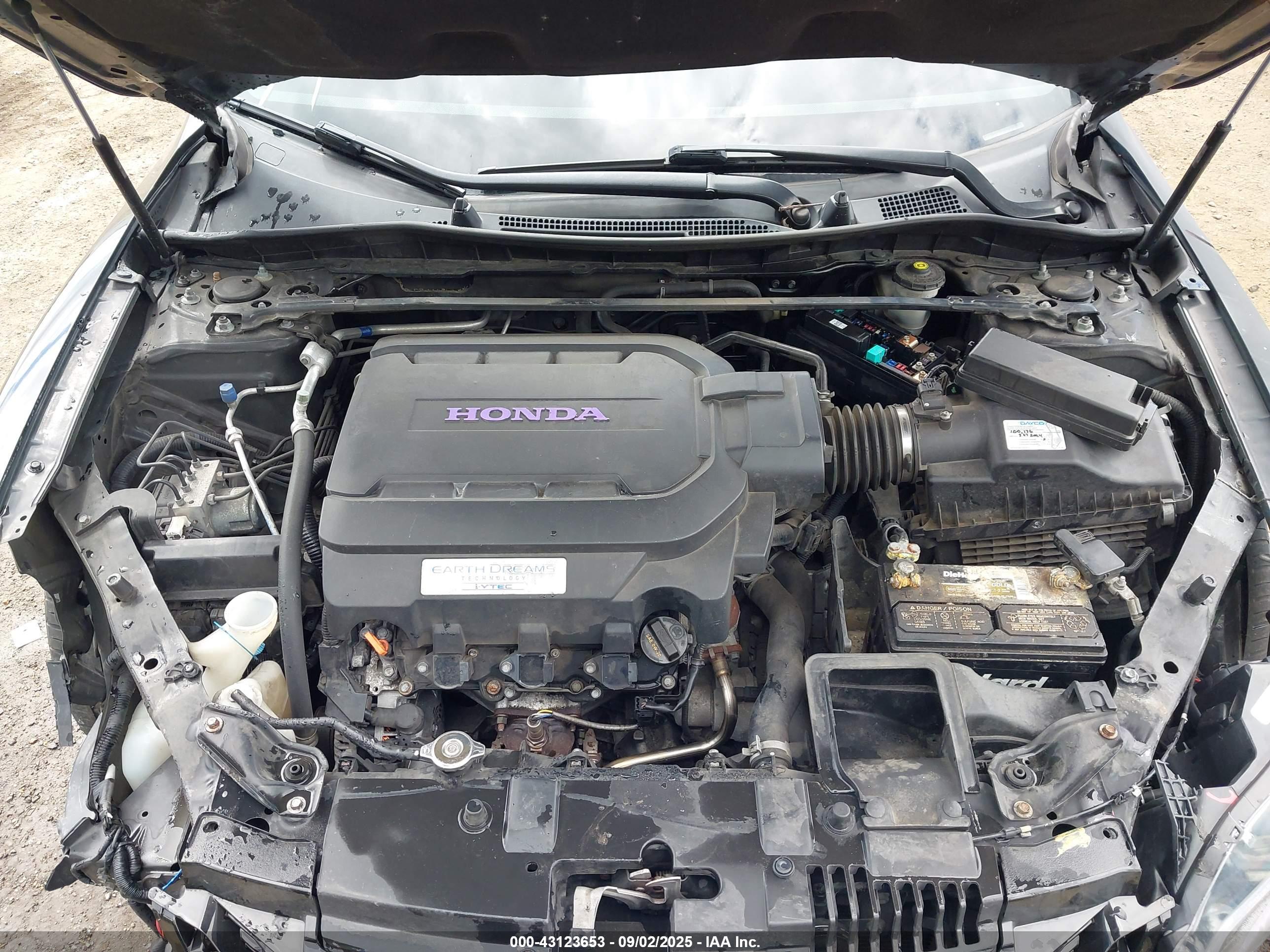 HONDA ACCORD image 10
