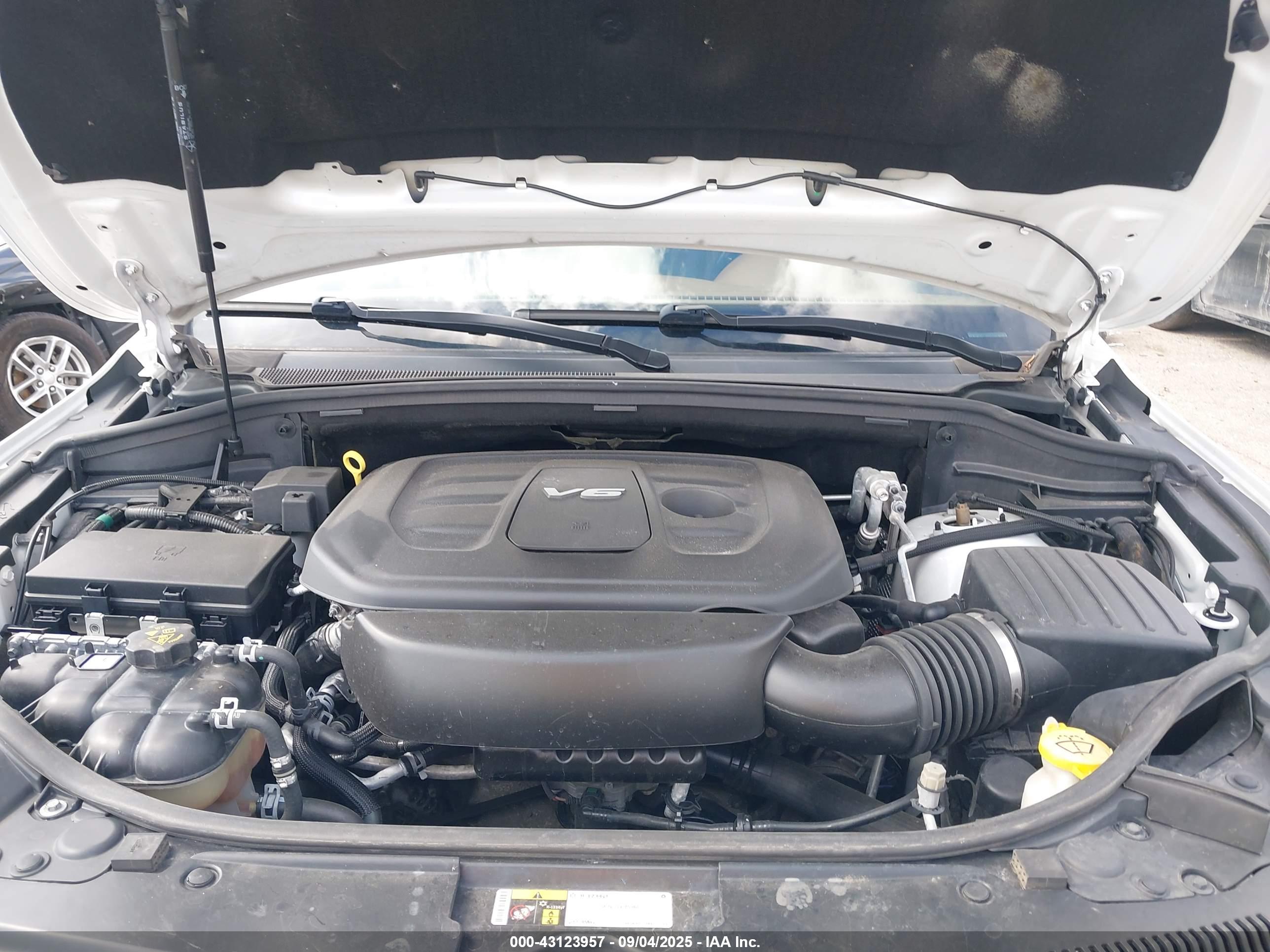 JEEP GRAND image 10