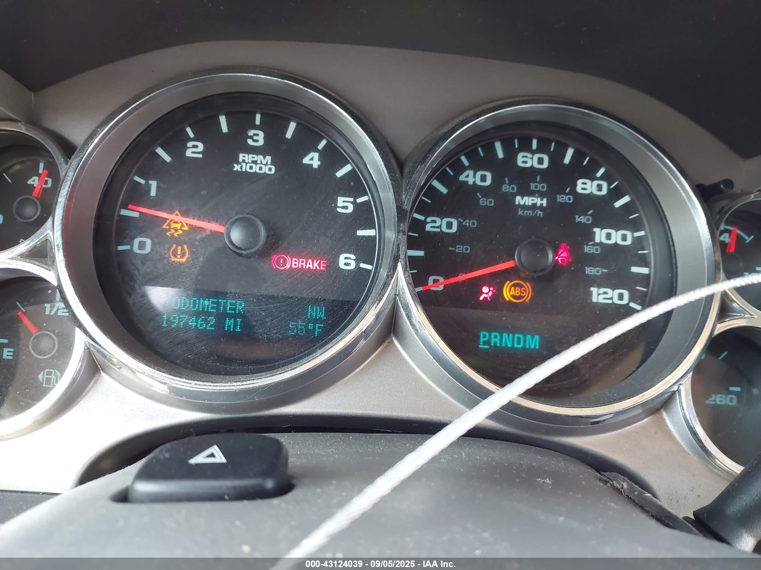 GMC SIERRA image 7