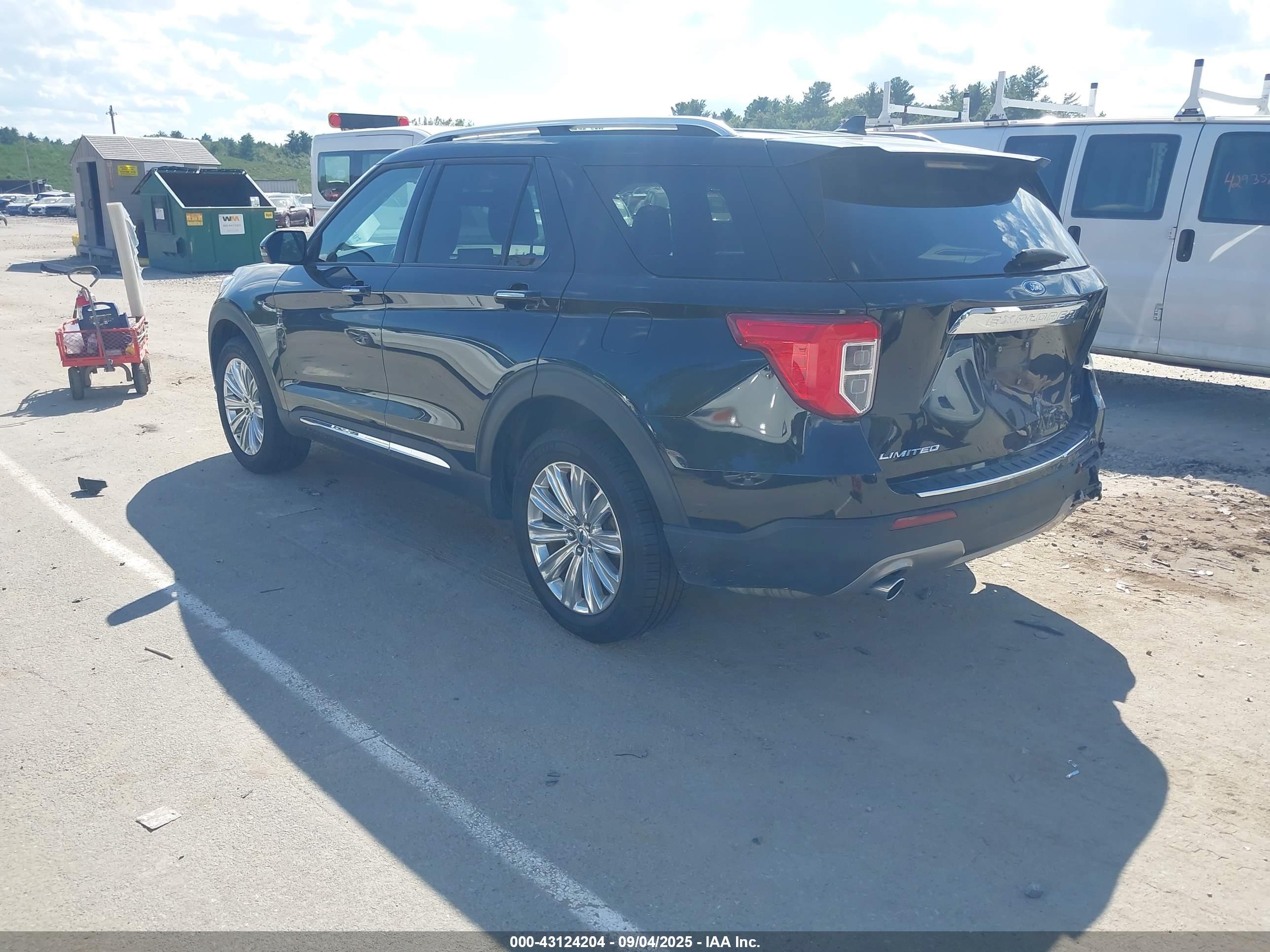FORD EXPLORER image 3