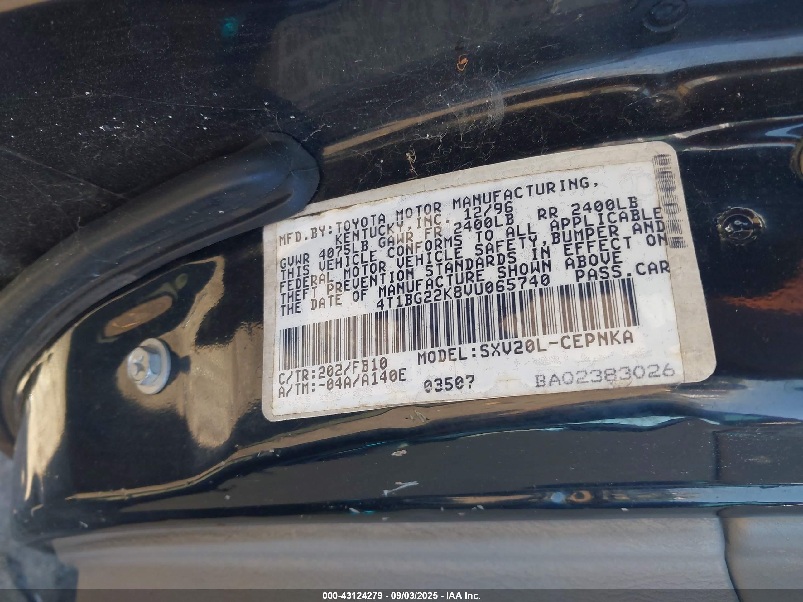 TOYOTA CAMRY image 9