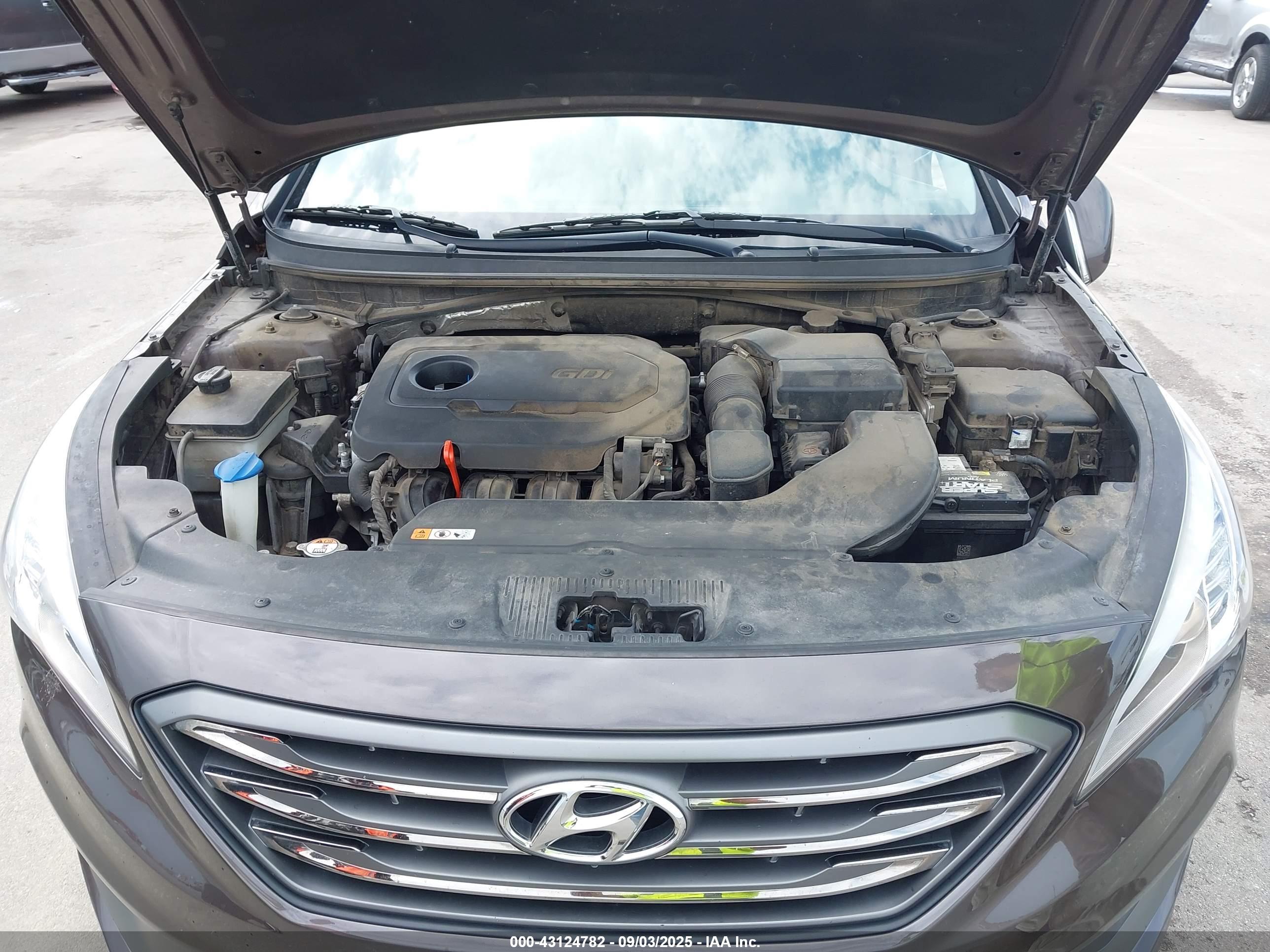 HYUNDAI SONATA image 10