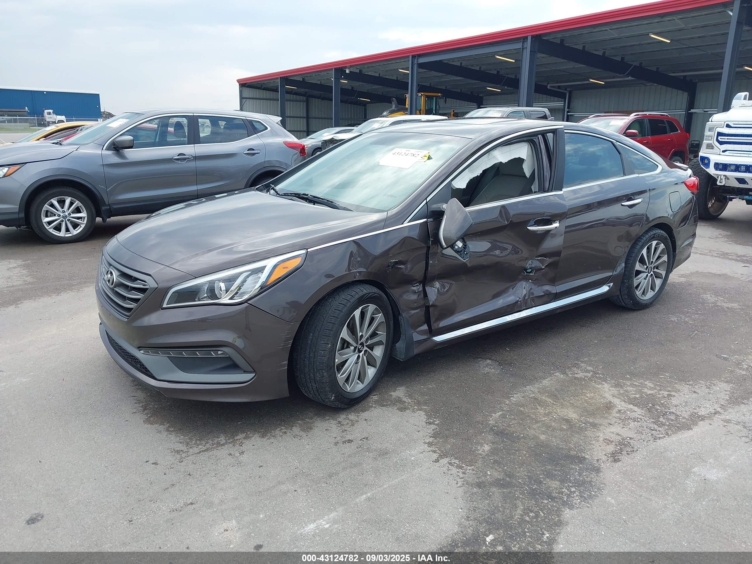 HYUNDAI SONATA image 2