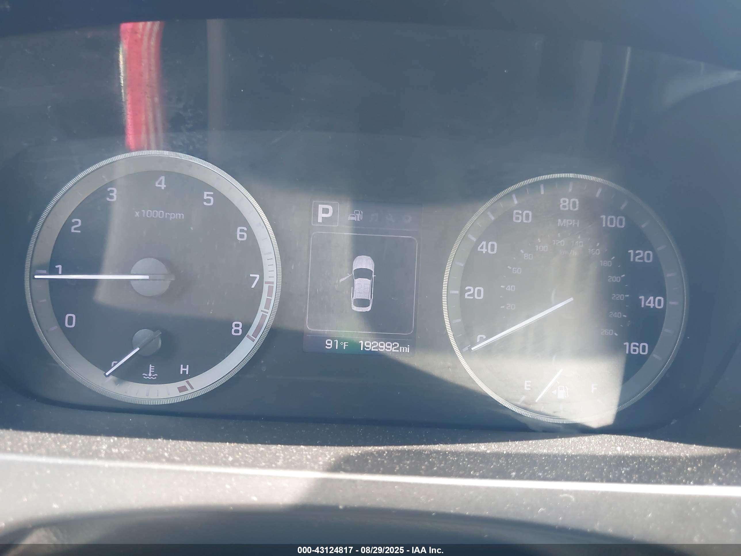 HYUNDAI SONATA image 7