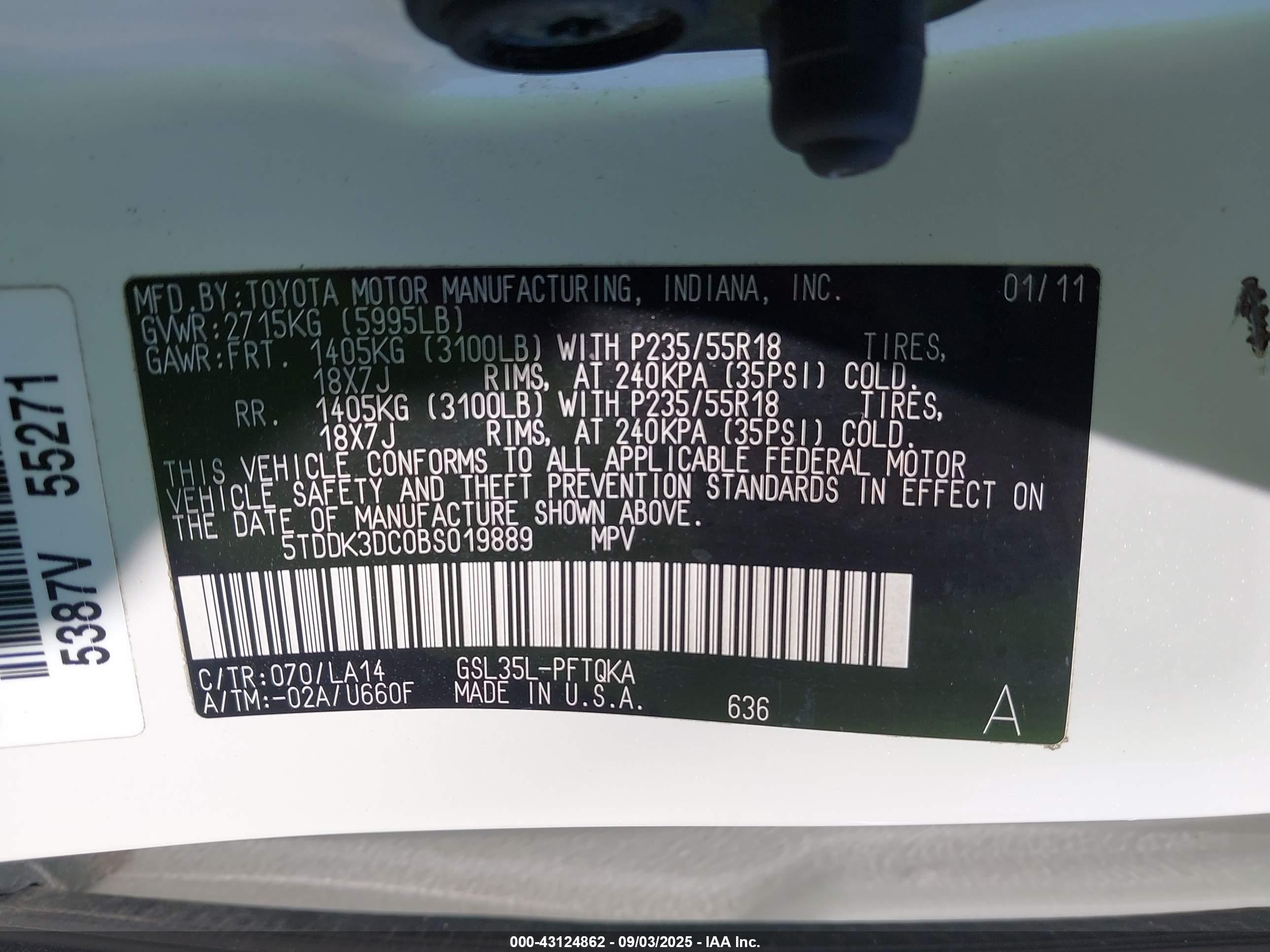 TOYOTA SIENNA image 9