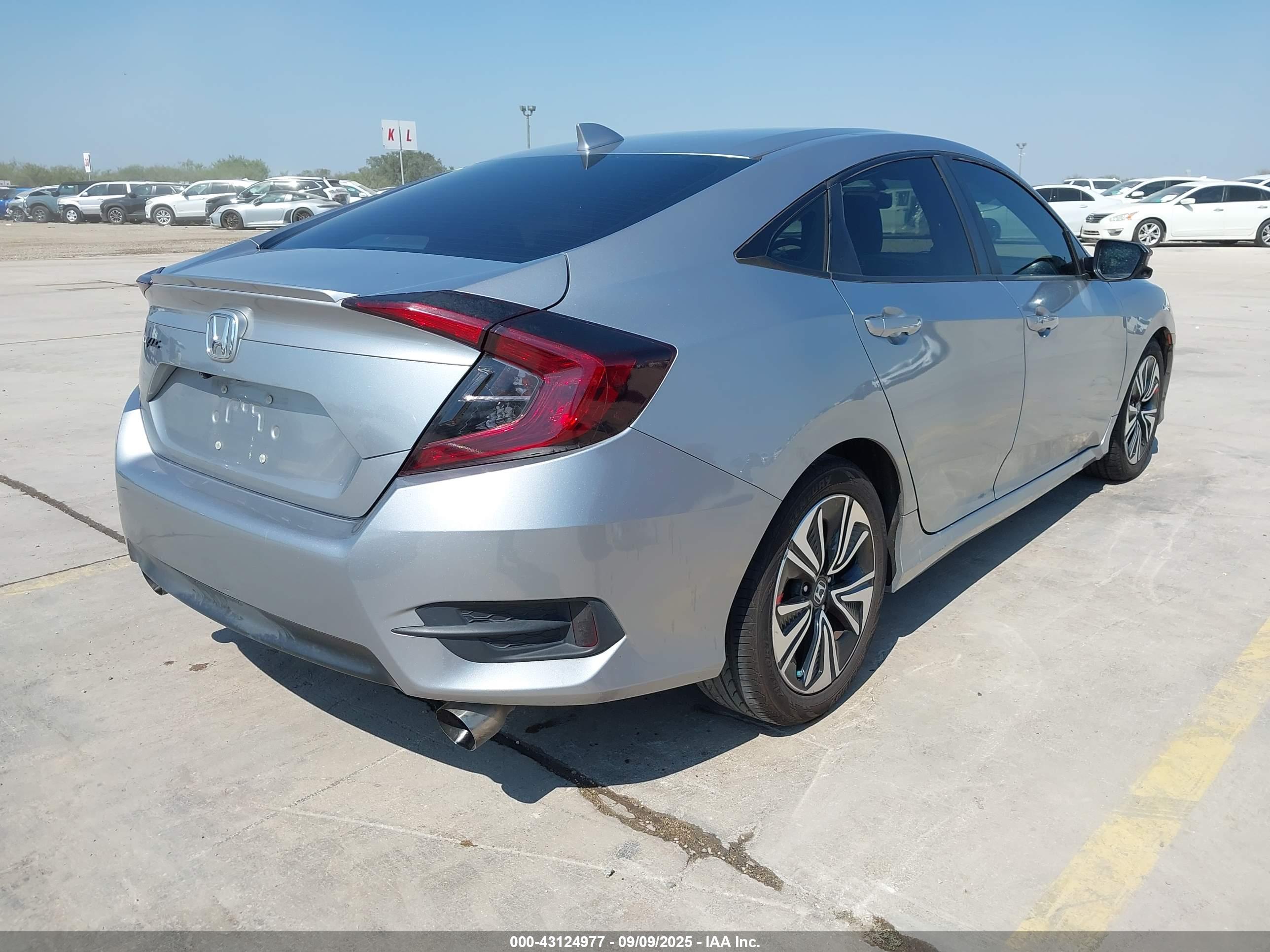 HONDA CIVIC image 4