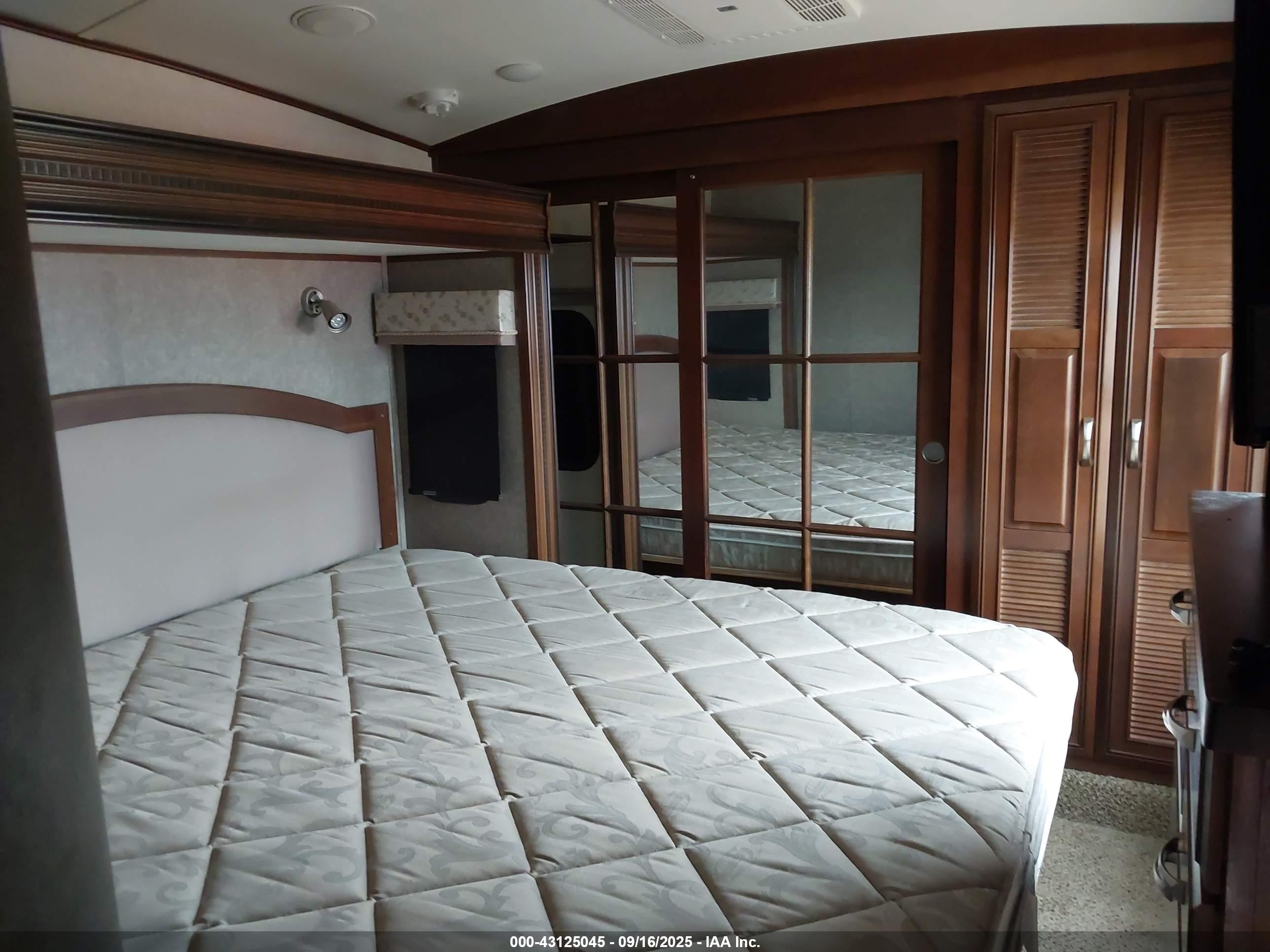 JAYCO 43FT image 5