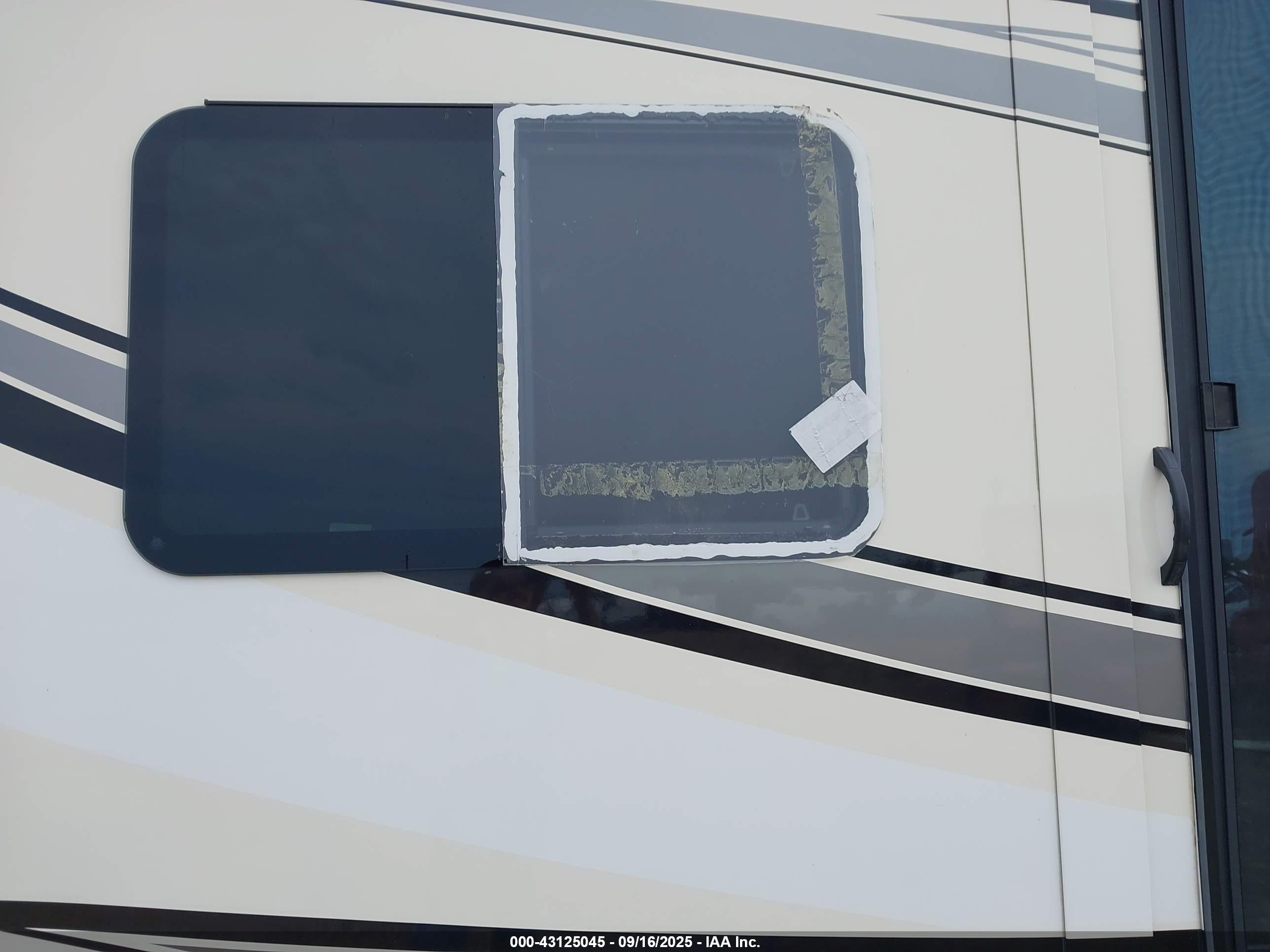 JAYCO 43FT image 6
