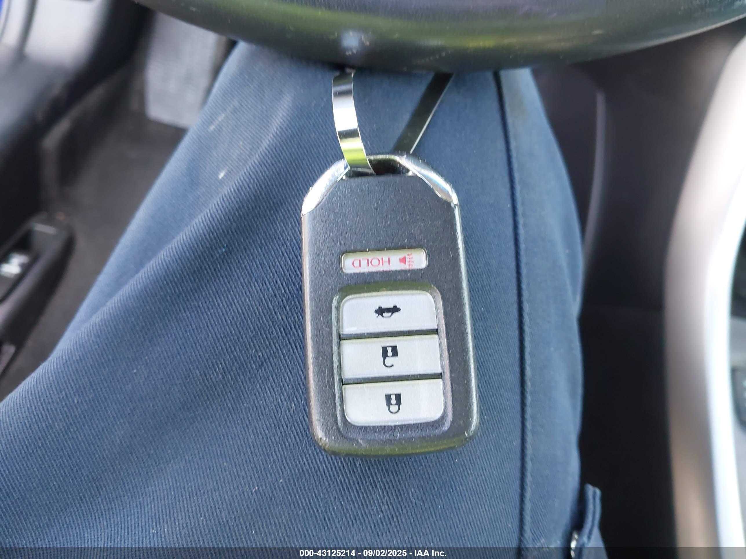 HONDA ACCORD image 11