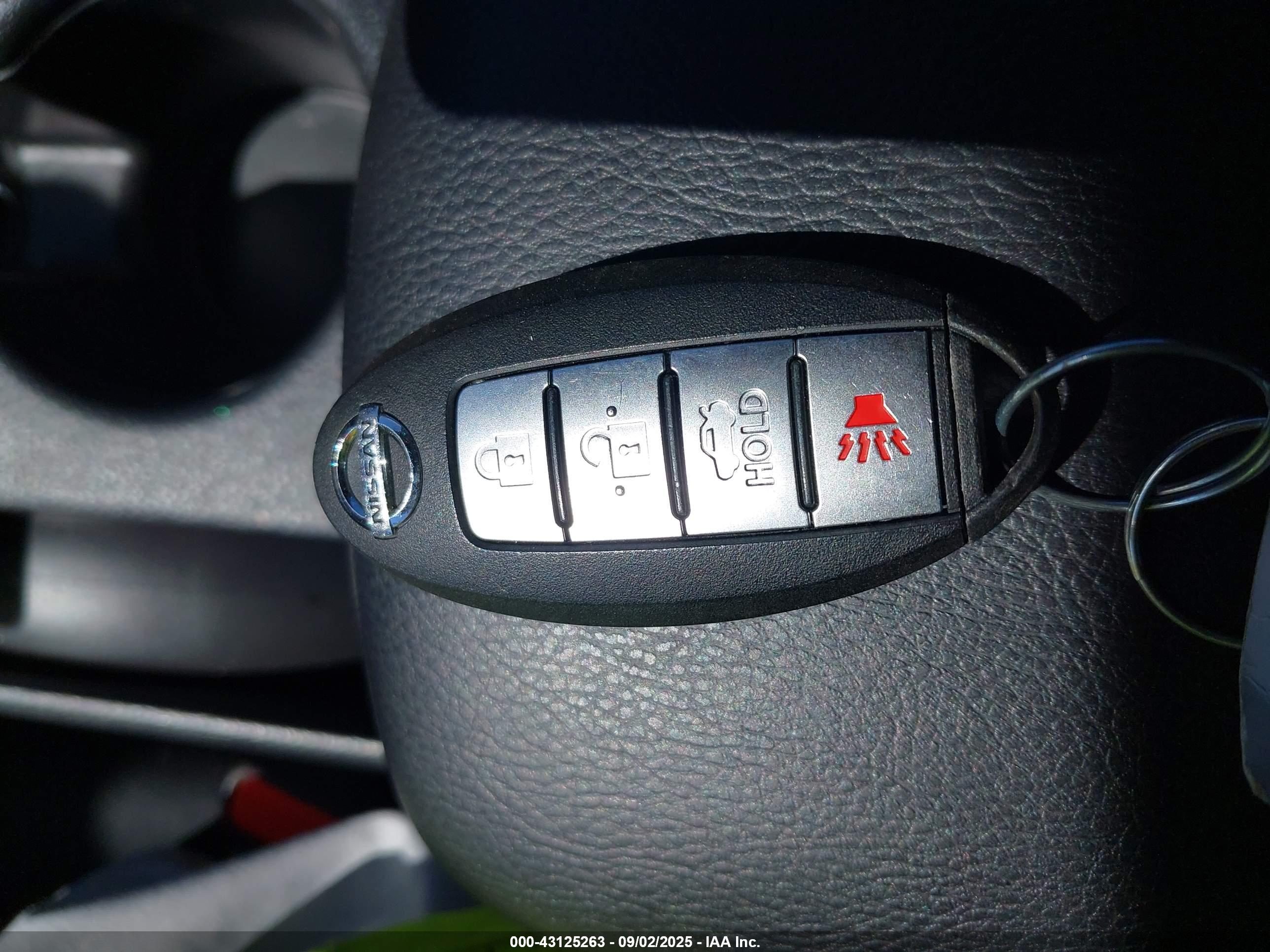 NISSAN SENTRA image 11