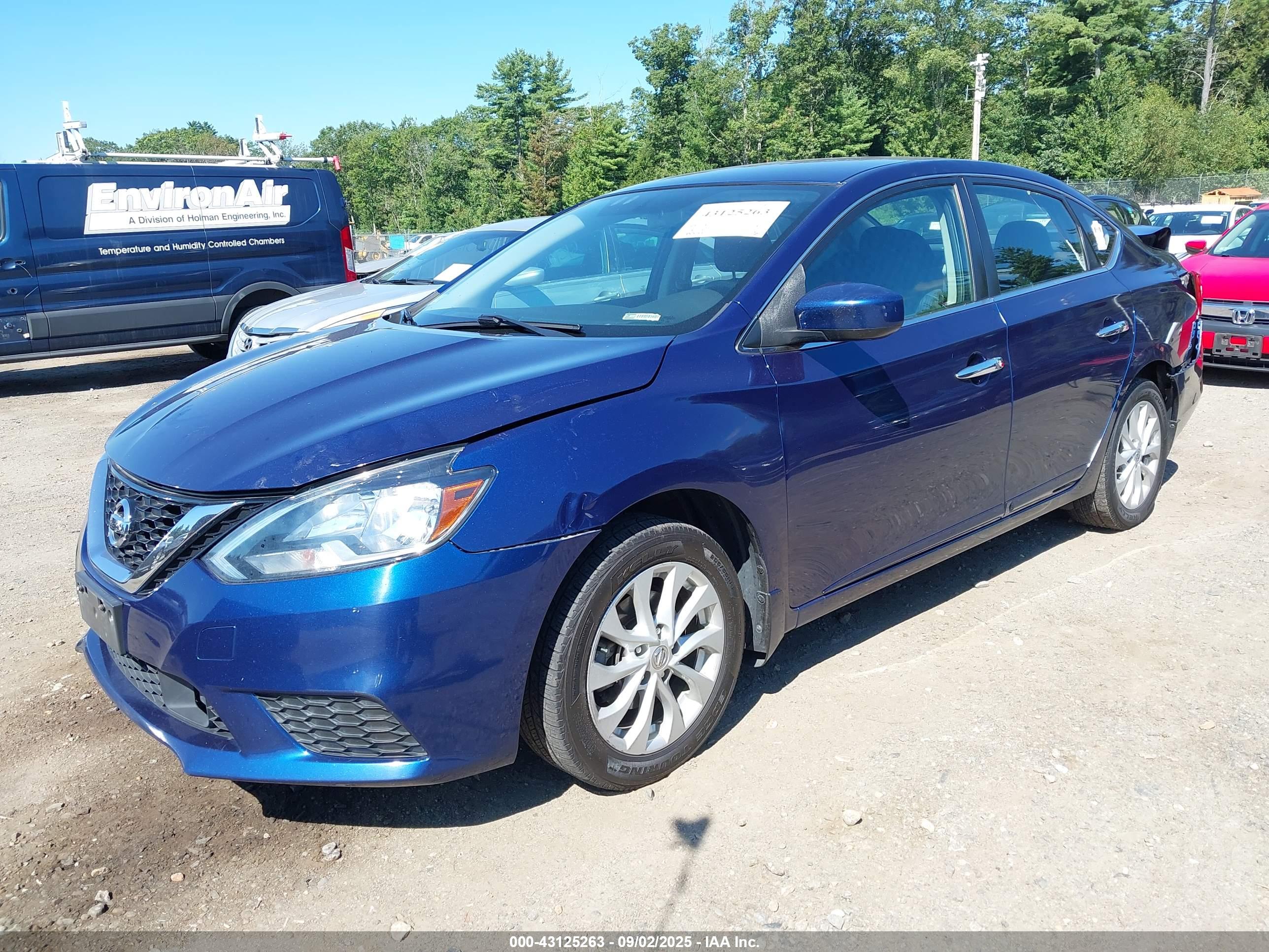 NISSAN SENTRA image 2