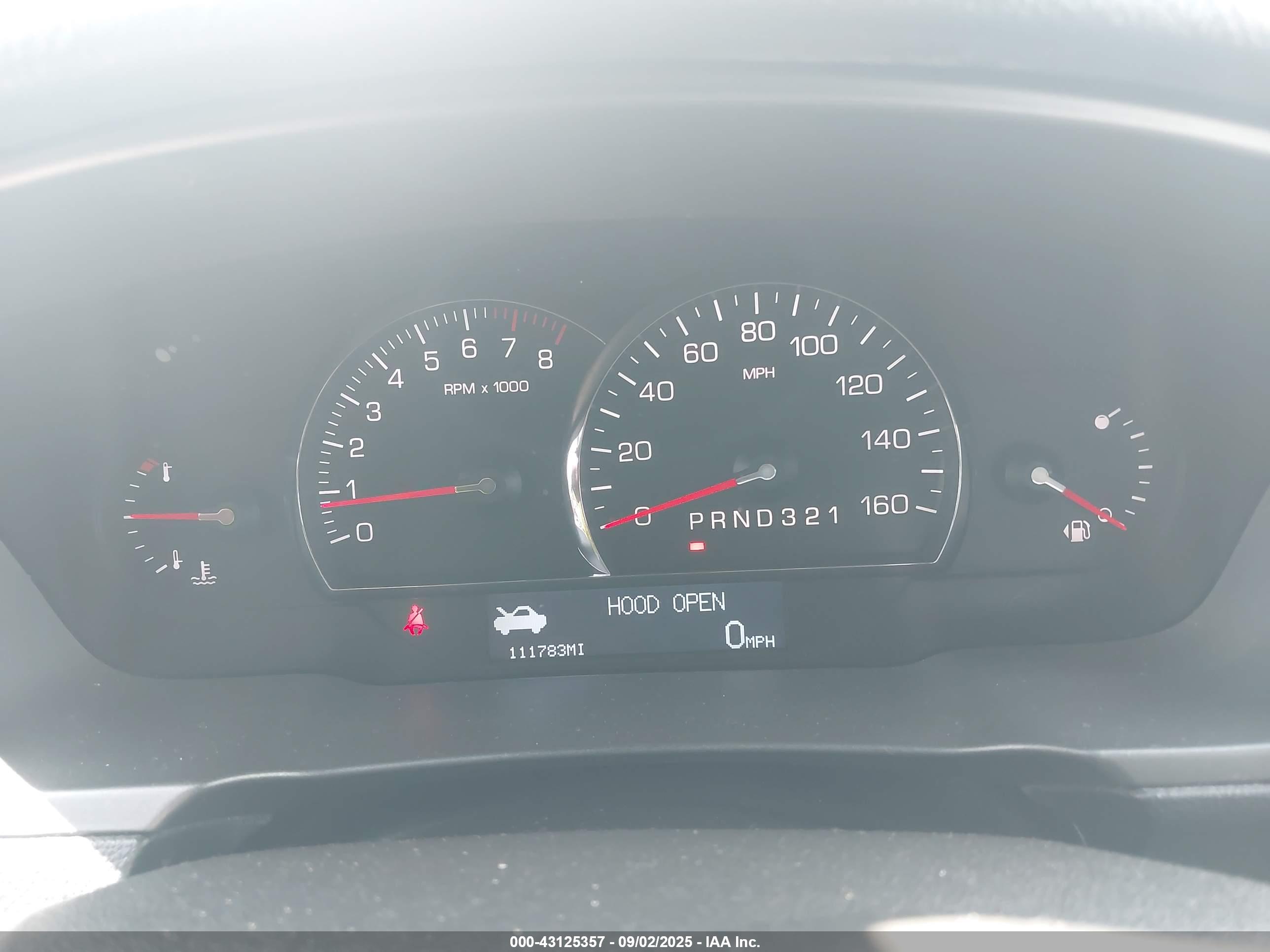 CADILLAC DTS image 7