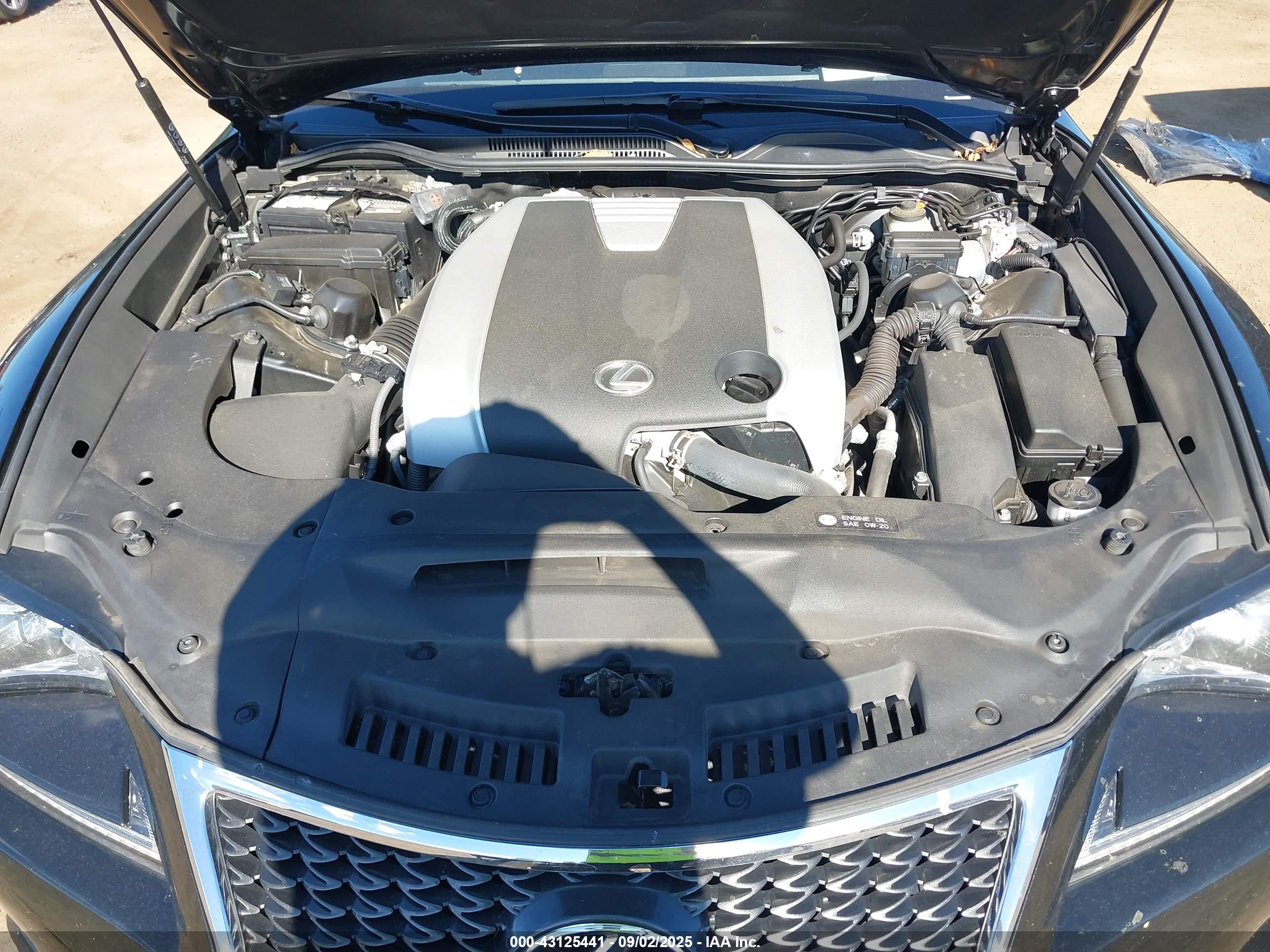 LEXUS RC image 10