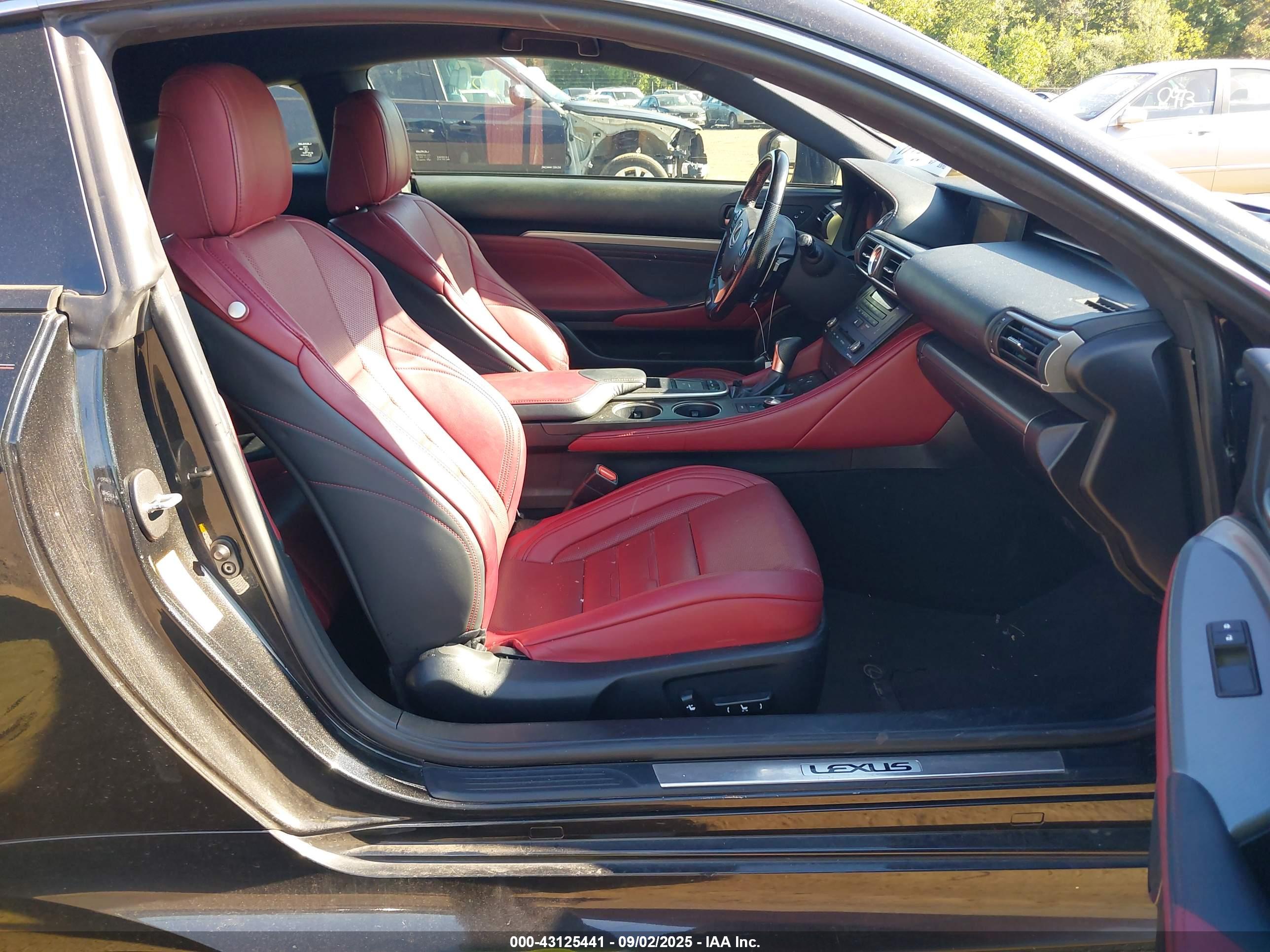 LEXUS RC image 5