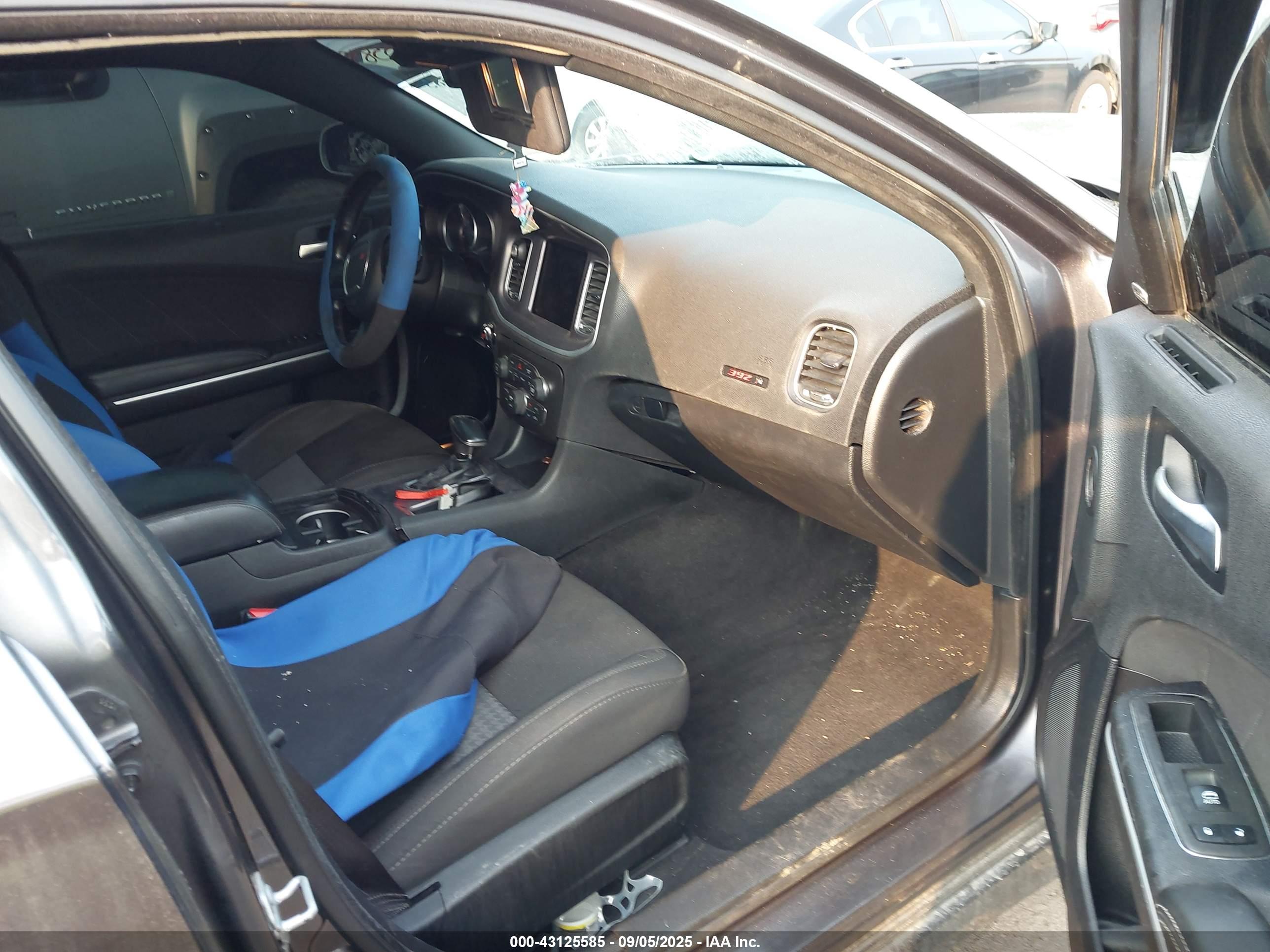 DODGE CHARGER image 5