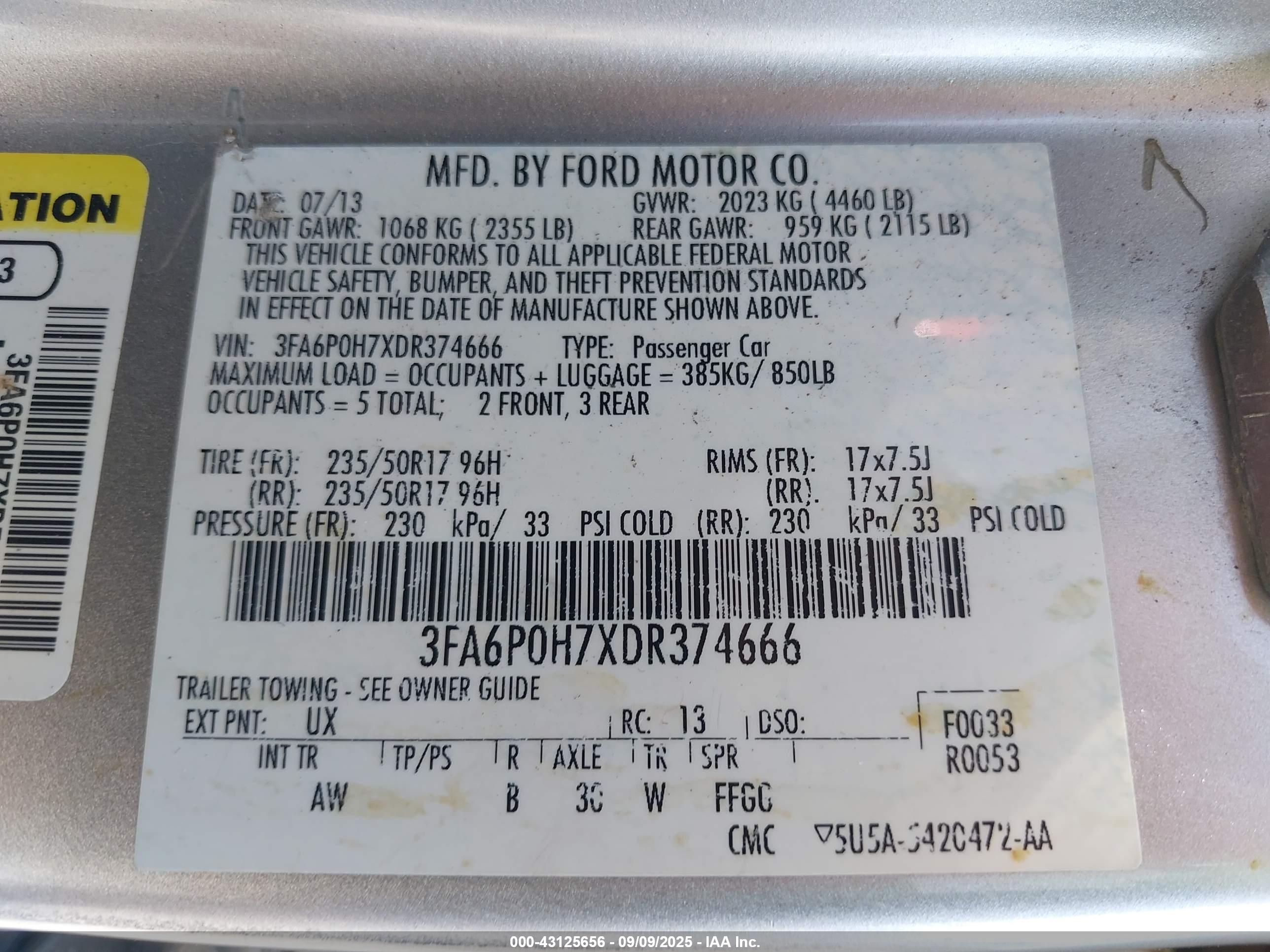 FORD FUSION image 9