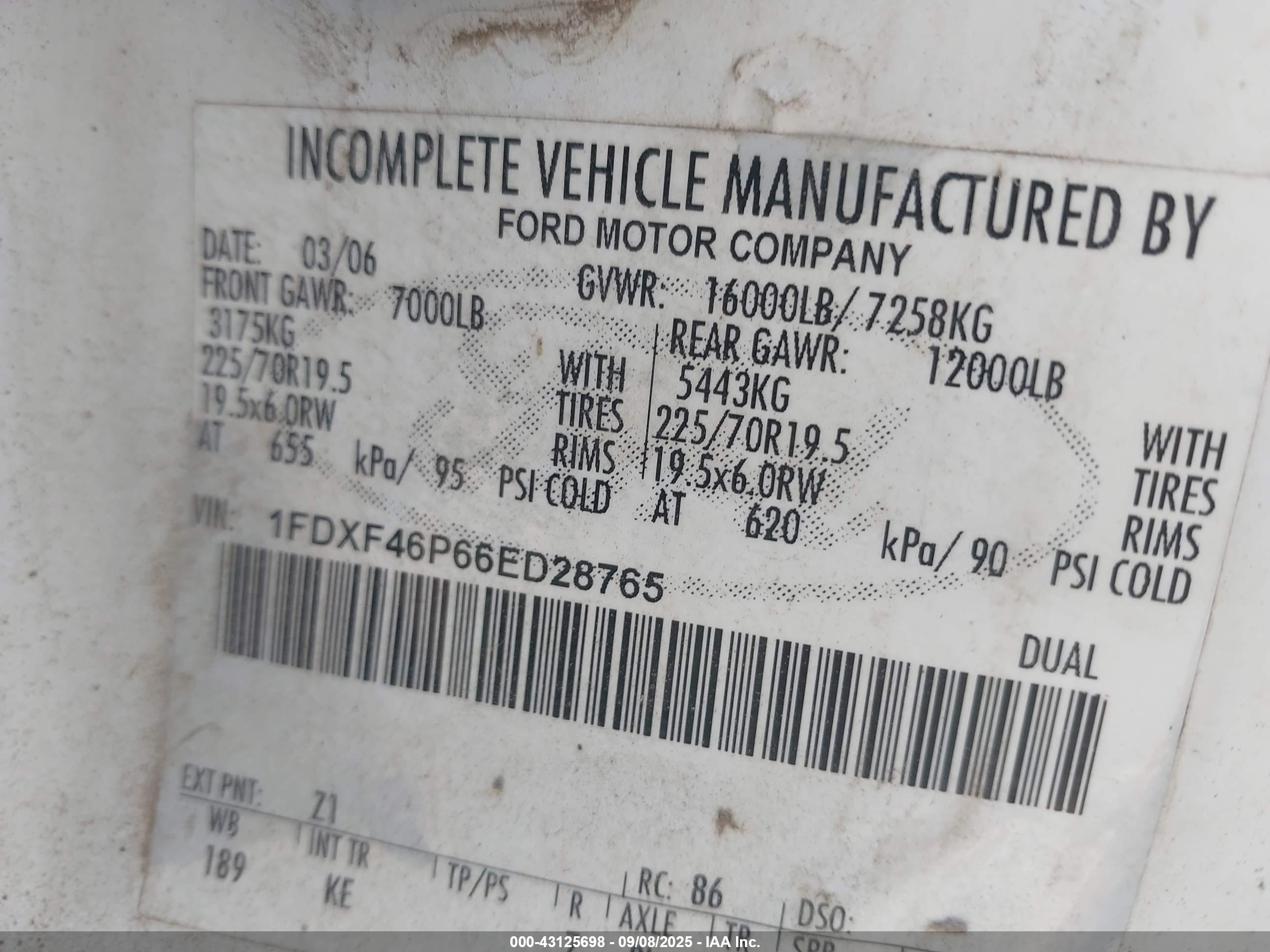 FORD F-450 image 9