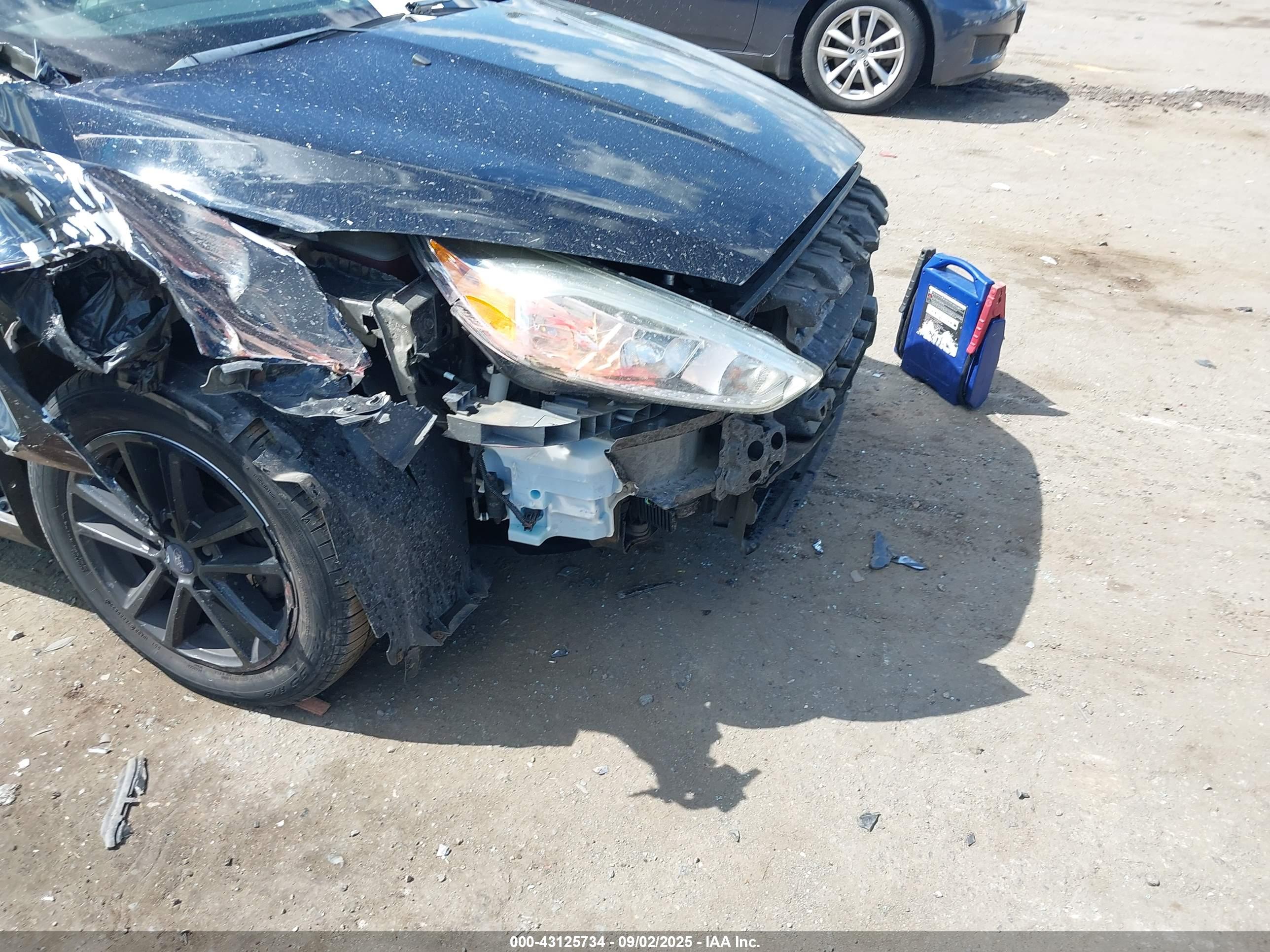 FORD FOCUS image 6
