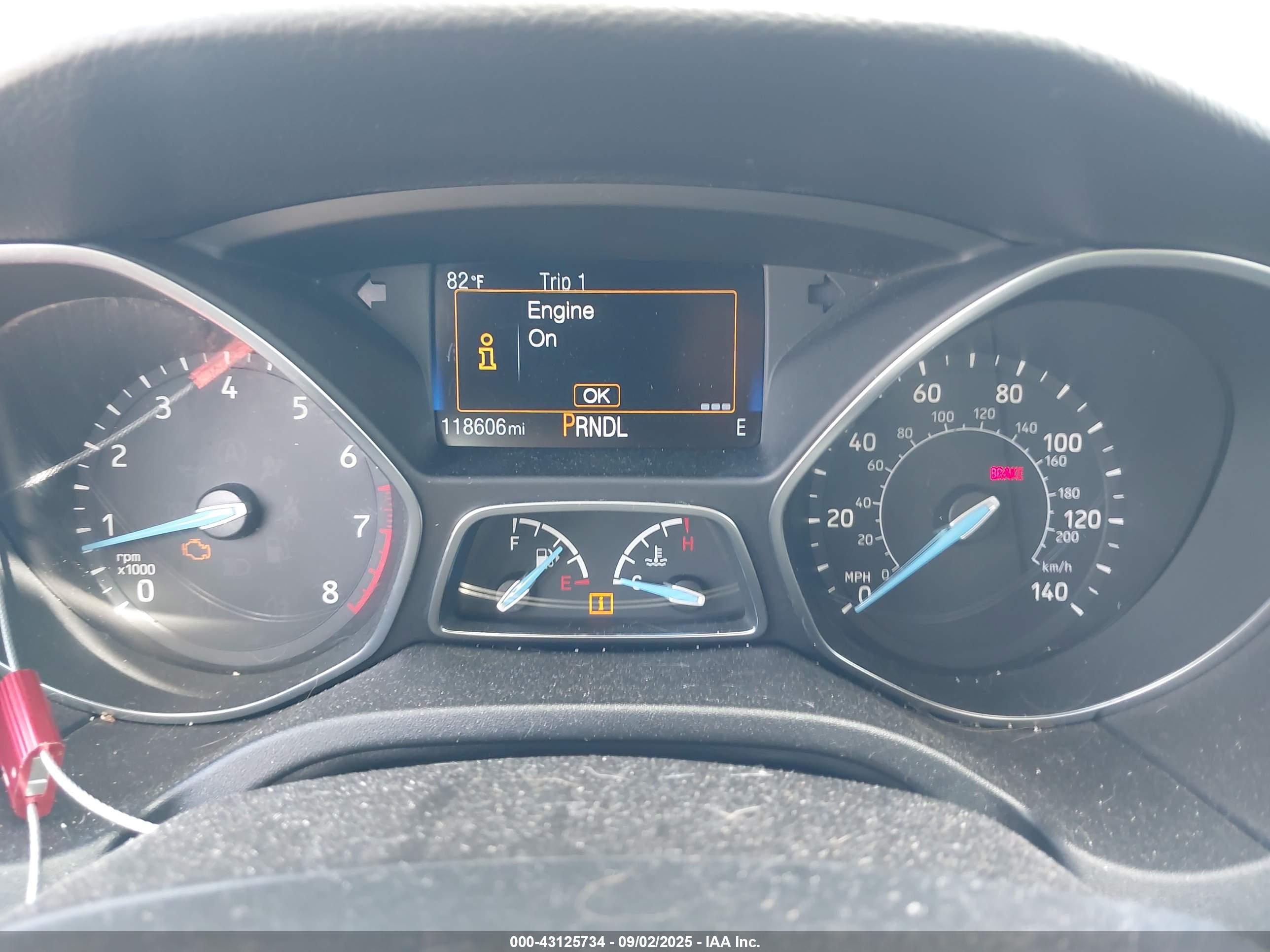 FORD FOCUS image 7