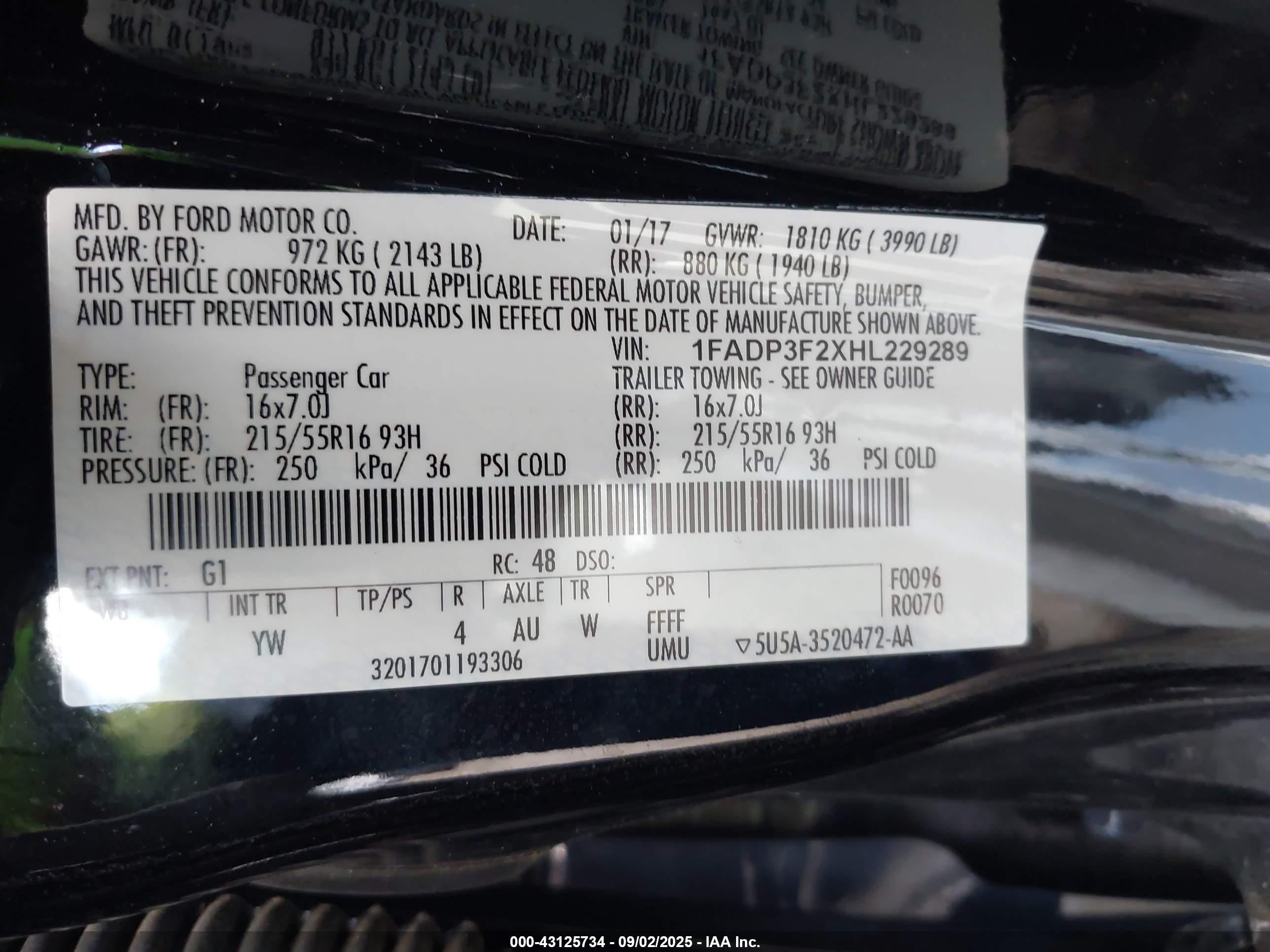 FORD FOCUS image 9