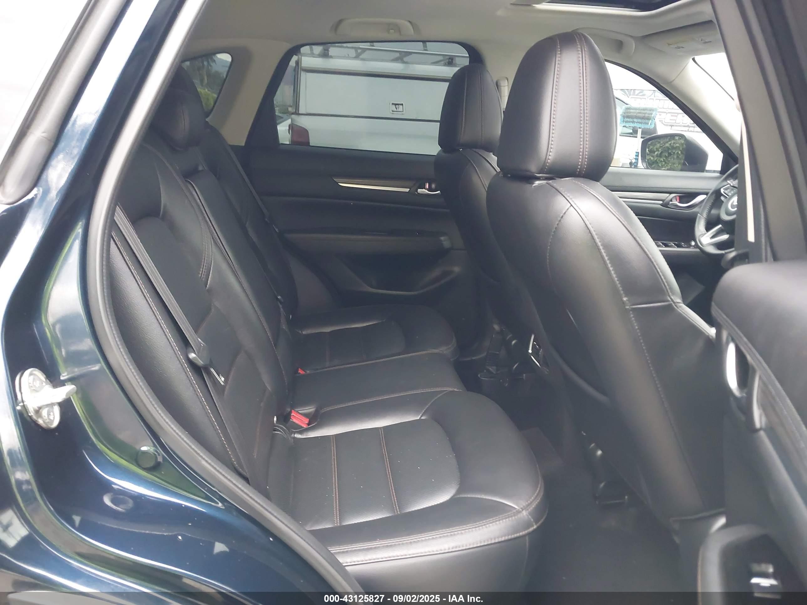 MAZDA CX-5 image 8