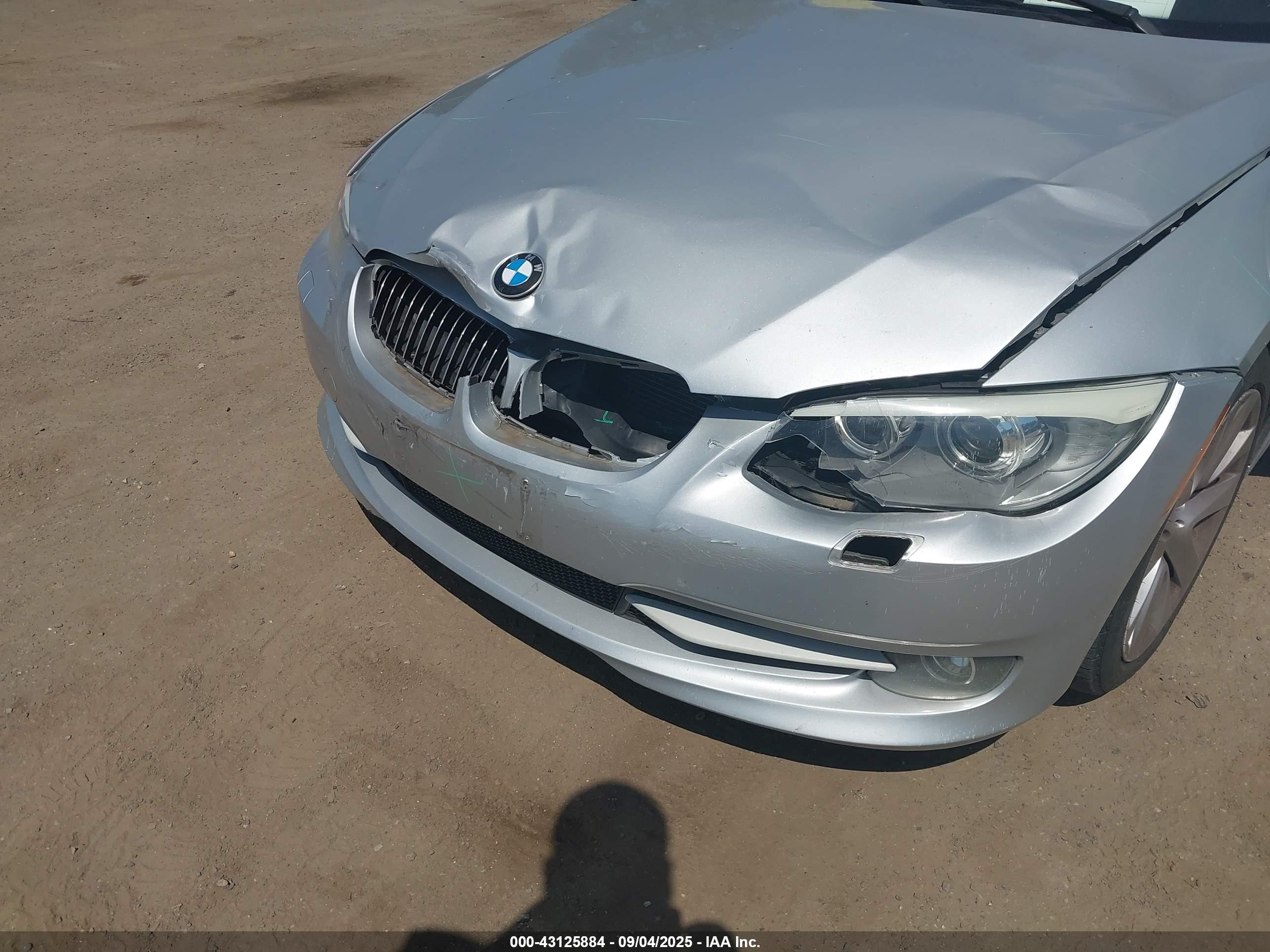 BMW 328I image 6