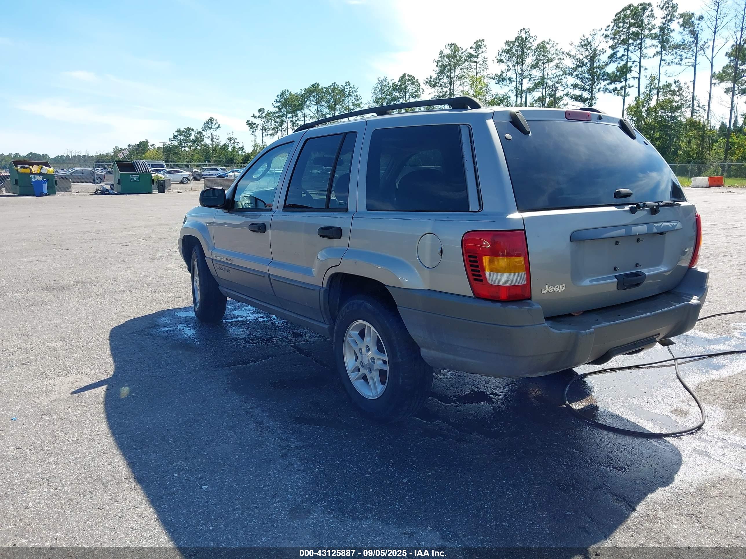 JEEP GRAND image 3