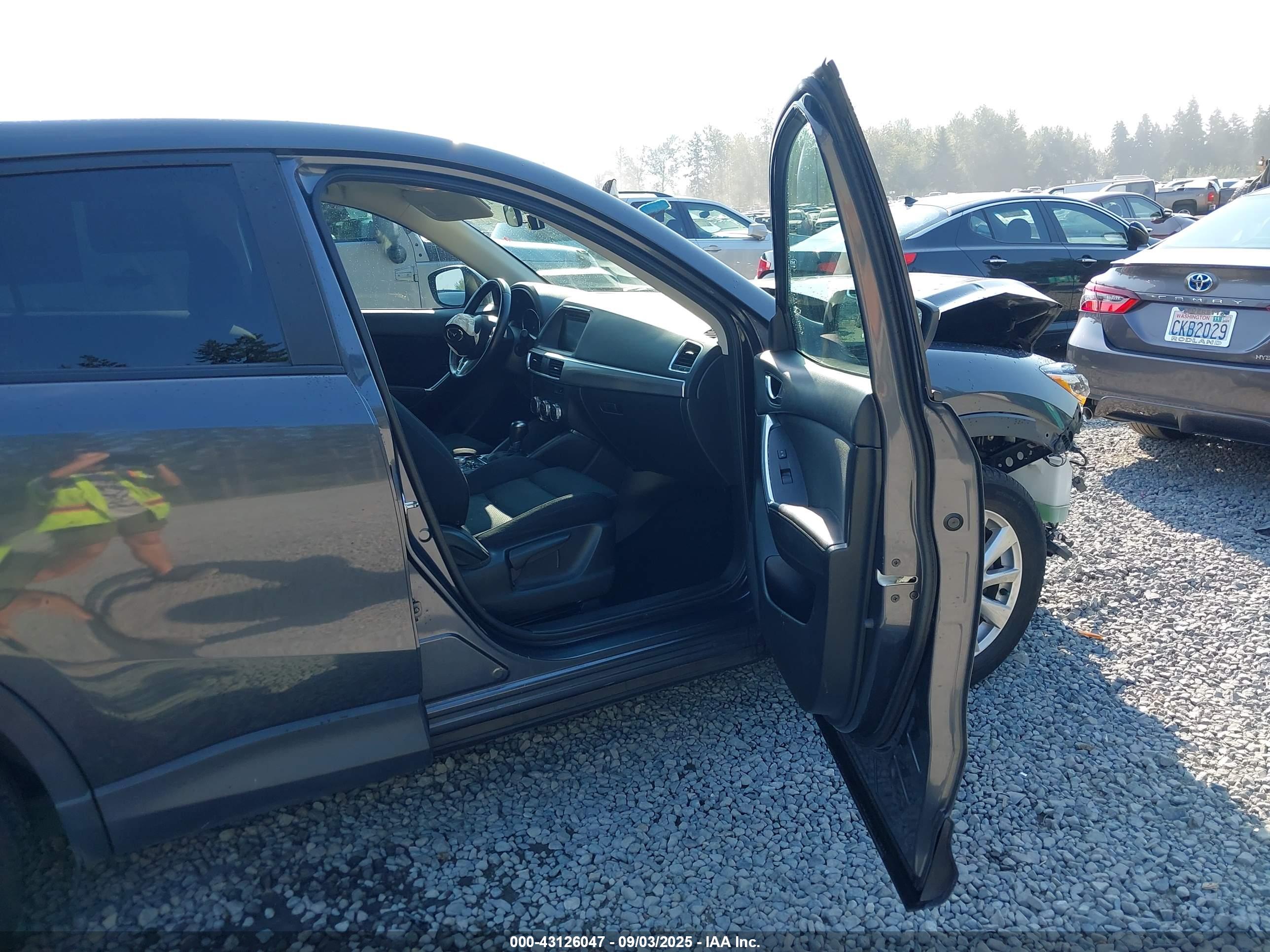 MAZDA CX-5 image 5