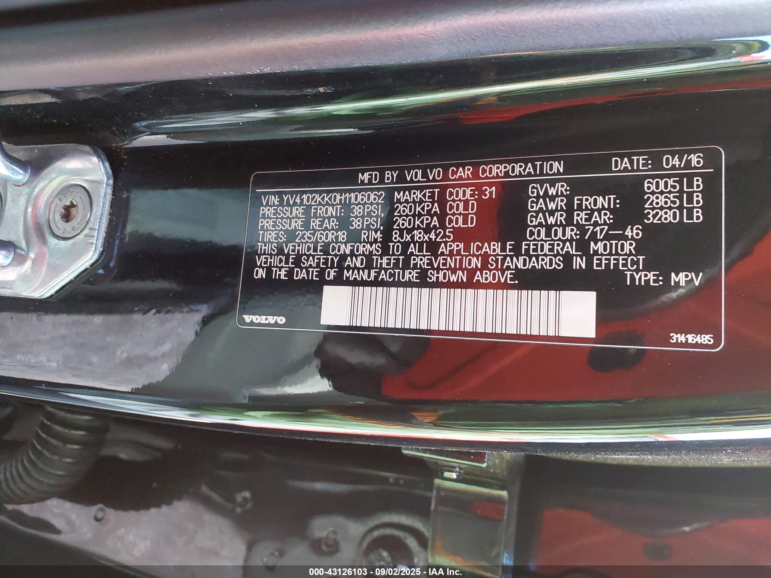VOLVO XC90 image 9